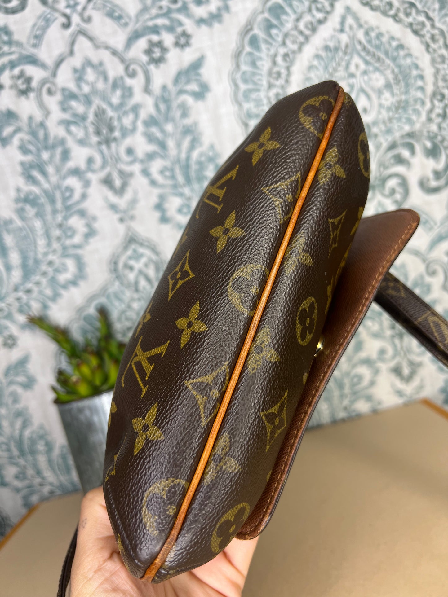 Louis Vuitton Musette Salsa PM