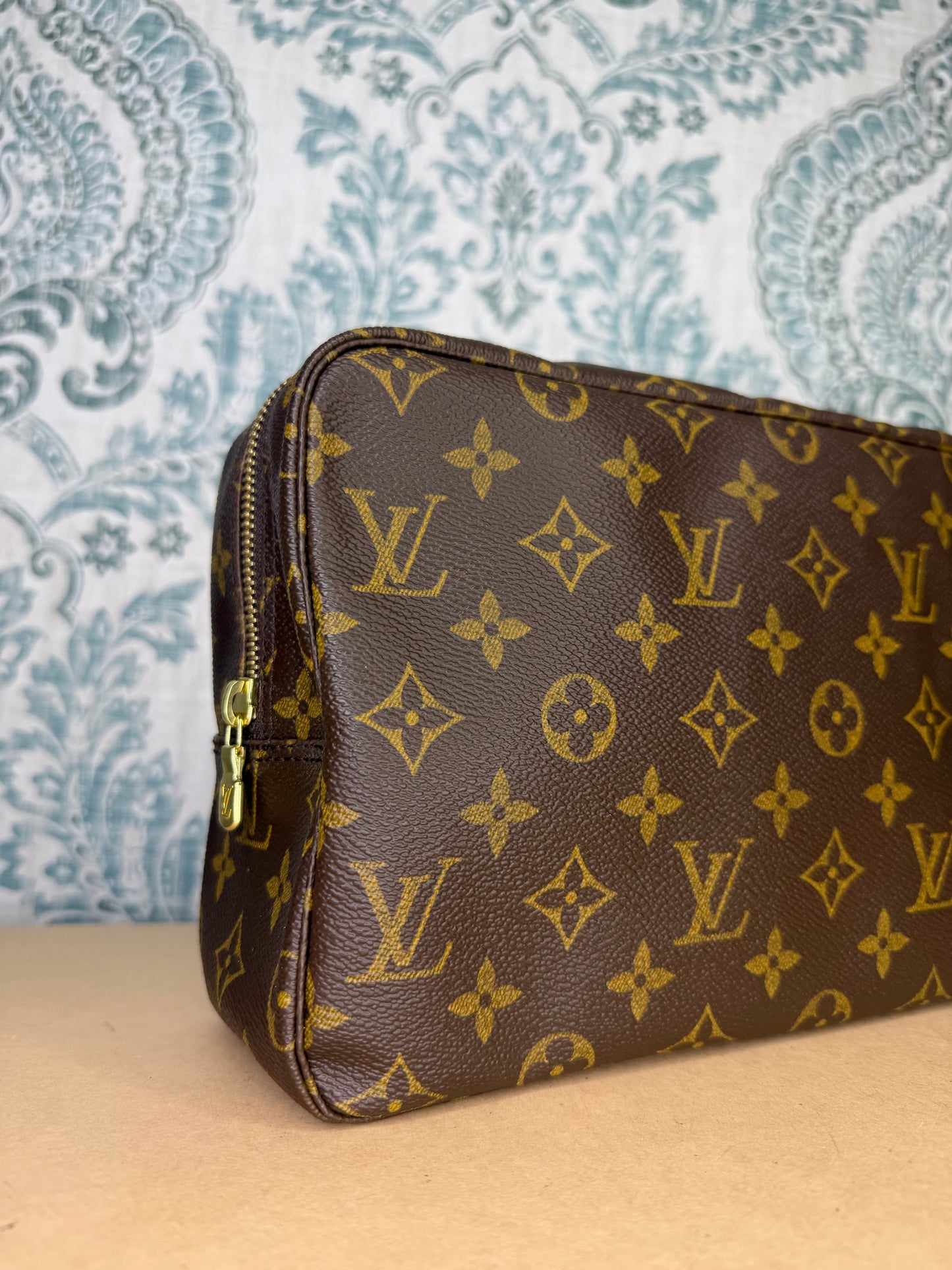 Louis Vuitton Trousse 28