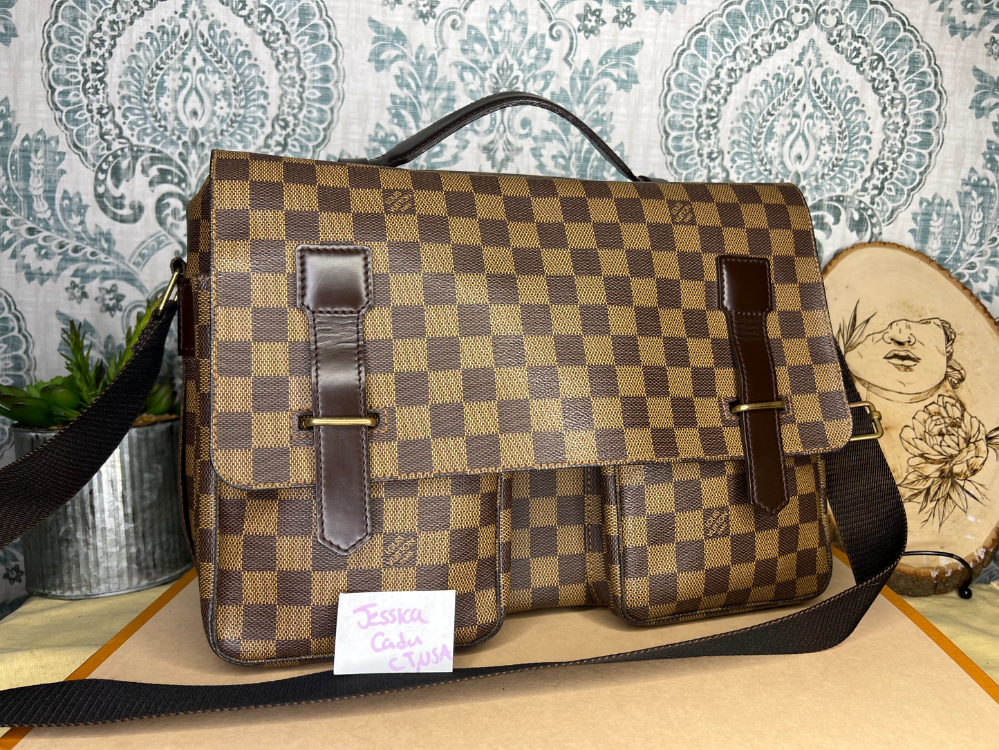 Louis Vuitton Broadway Messenger