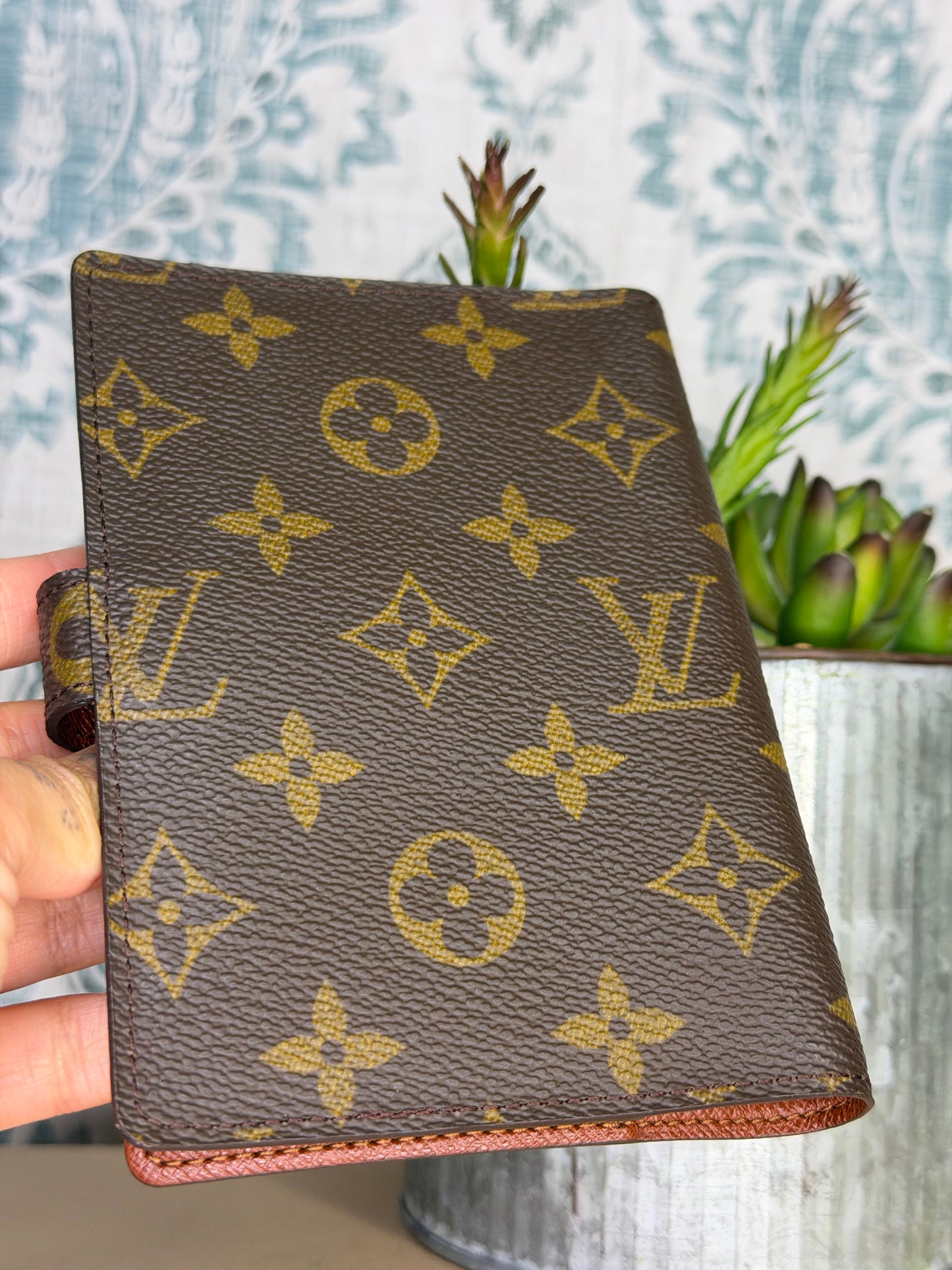 Louis Vuitton Agenda PM