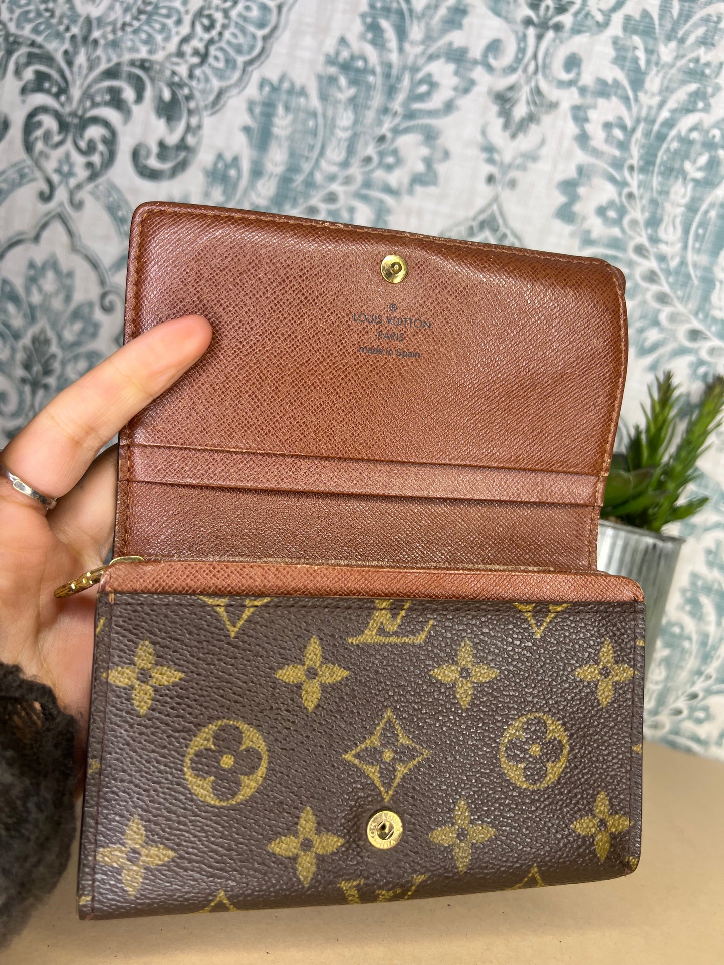 Louis Vuitton Porte Monnaie Tresor Wallet #1