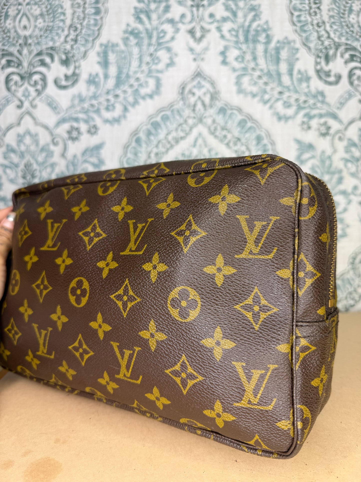 Louis Vuitton Trousse 28