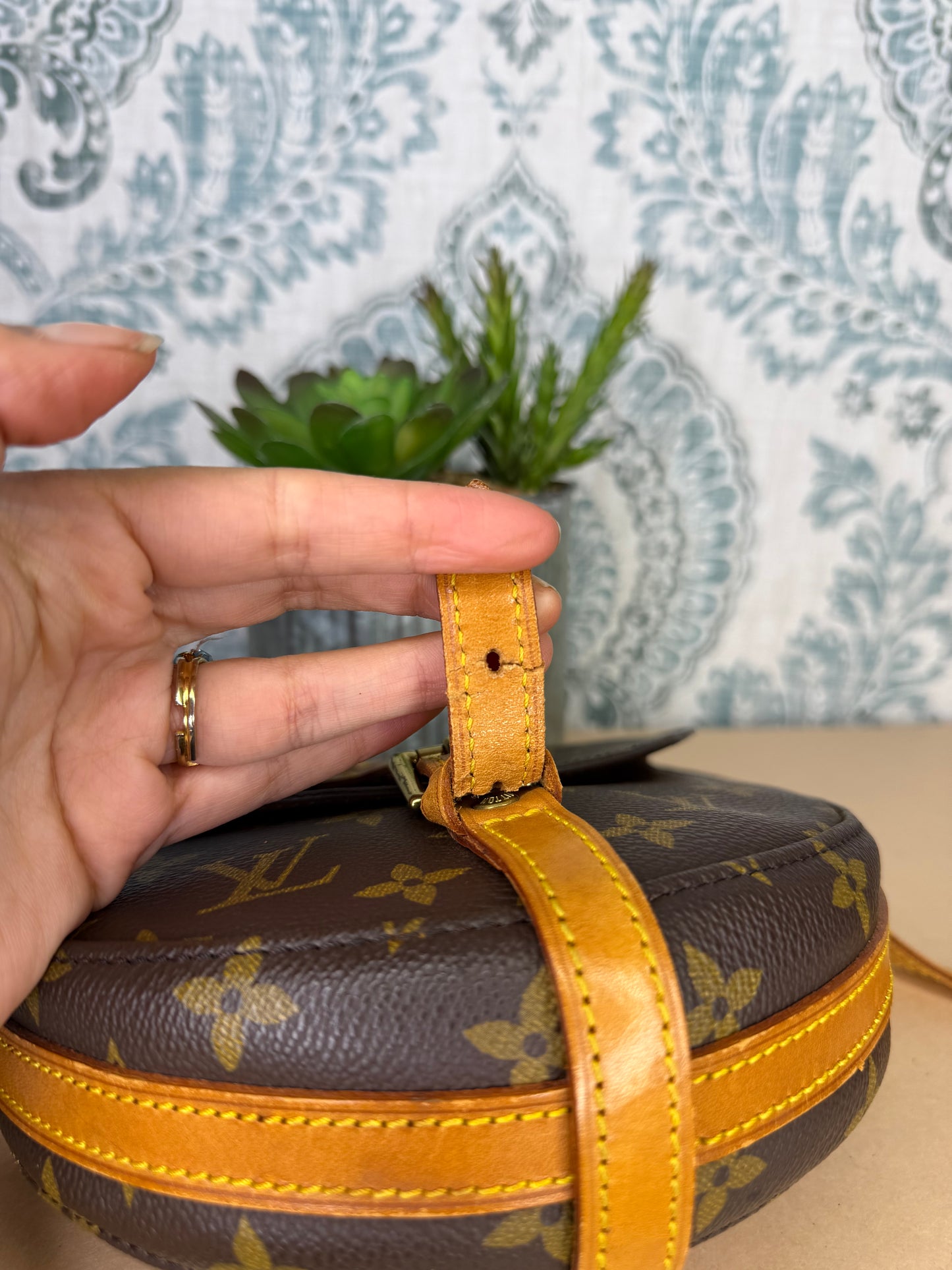 Louis Vuitton Chantilly PM