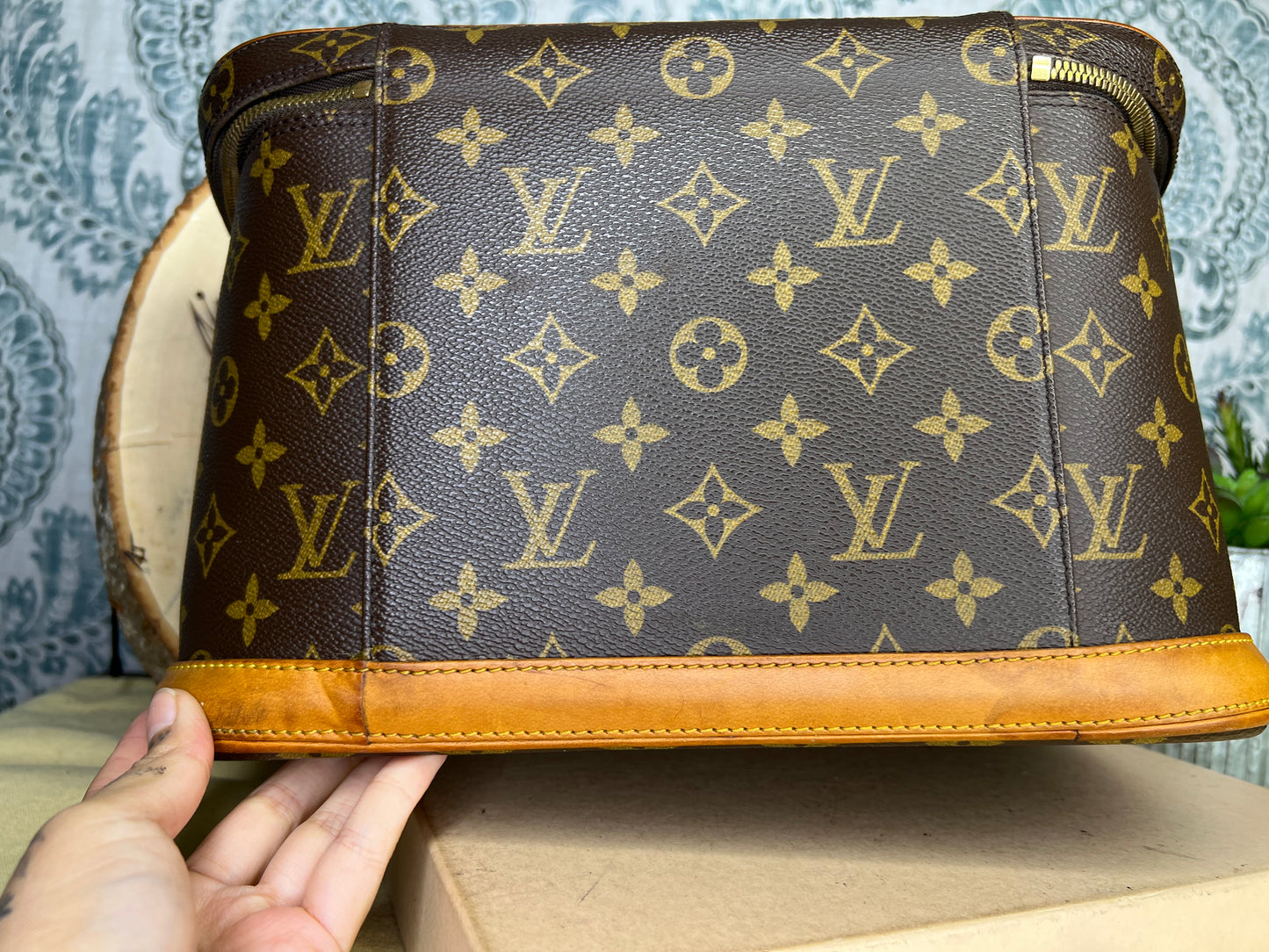 Nice Vanity Case