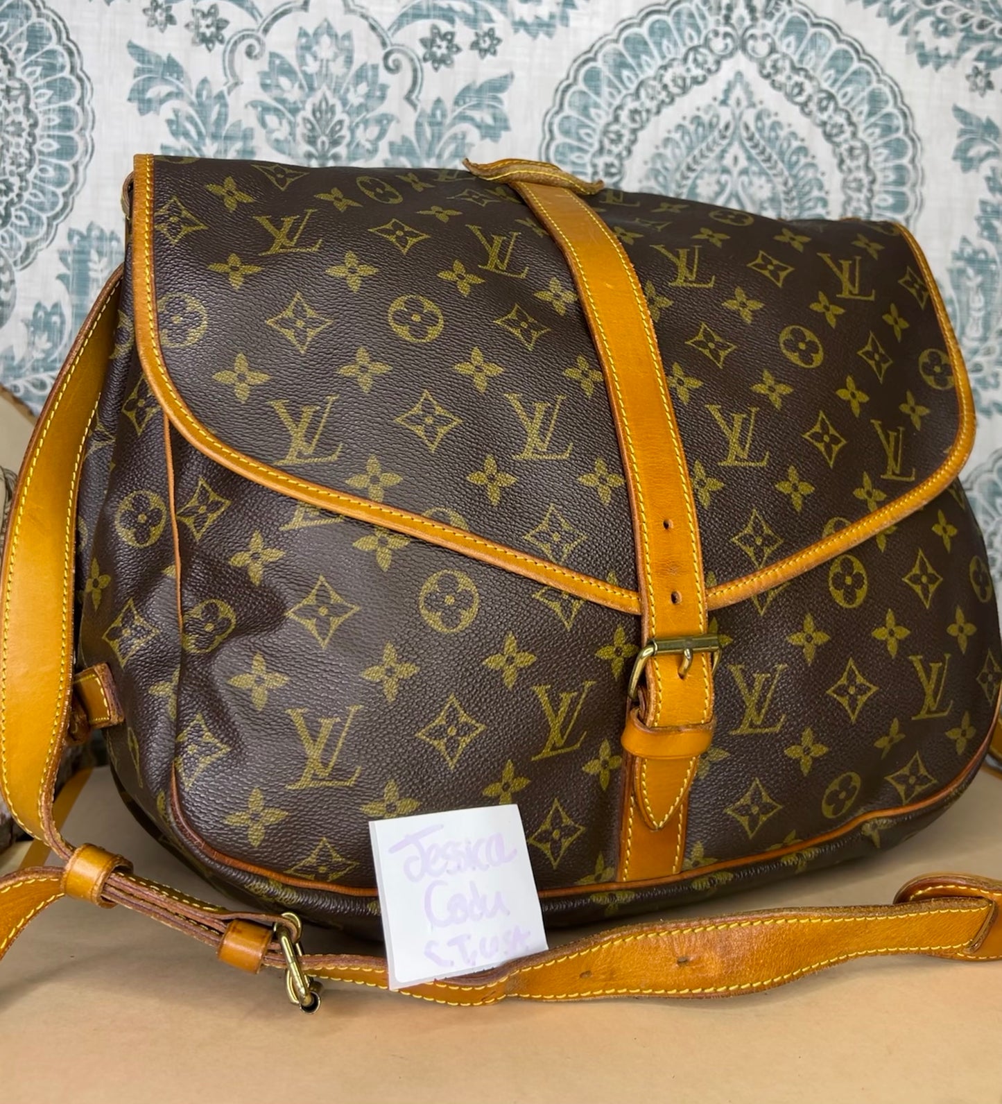 Louis Vuitton Saumur 35