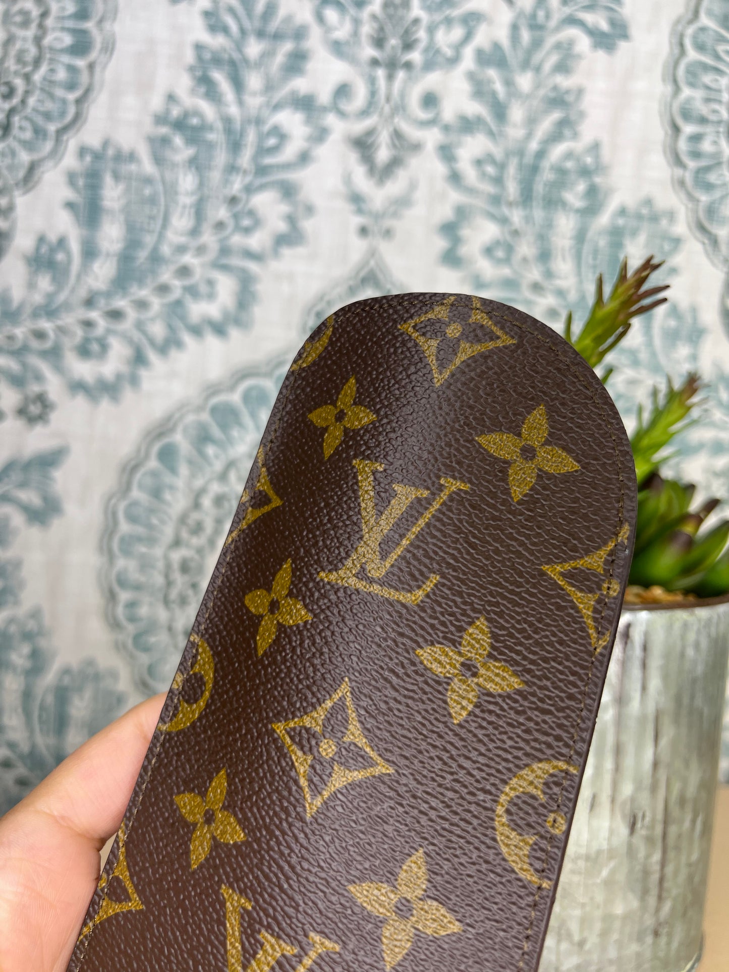 Louis Vuitton Etui Lunette Glasses Case