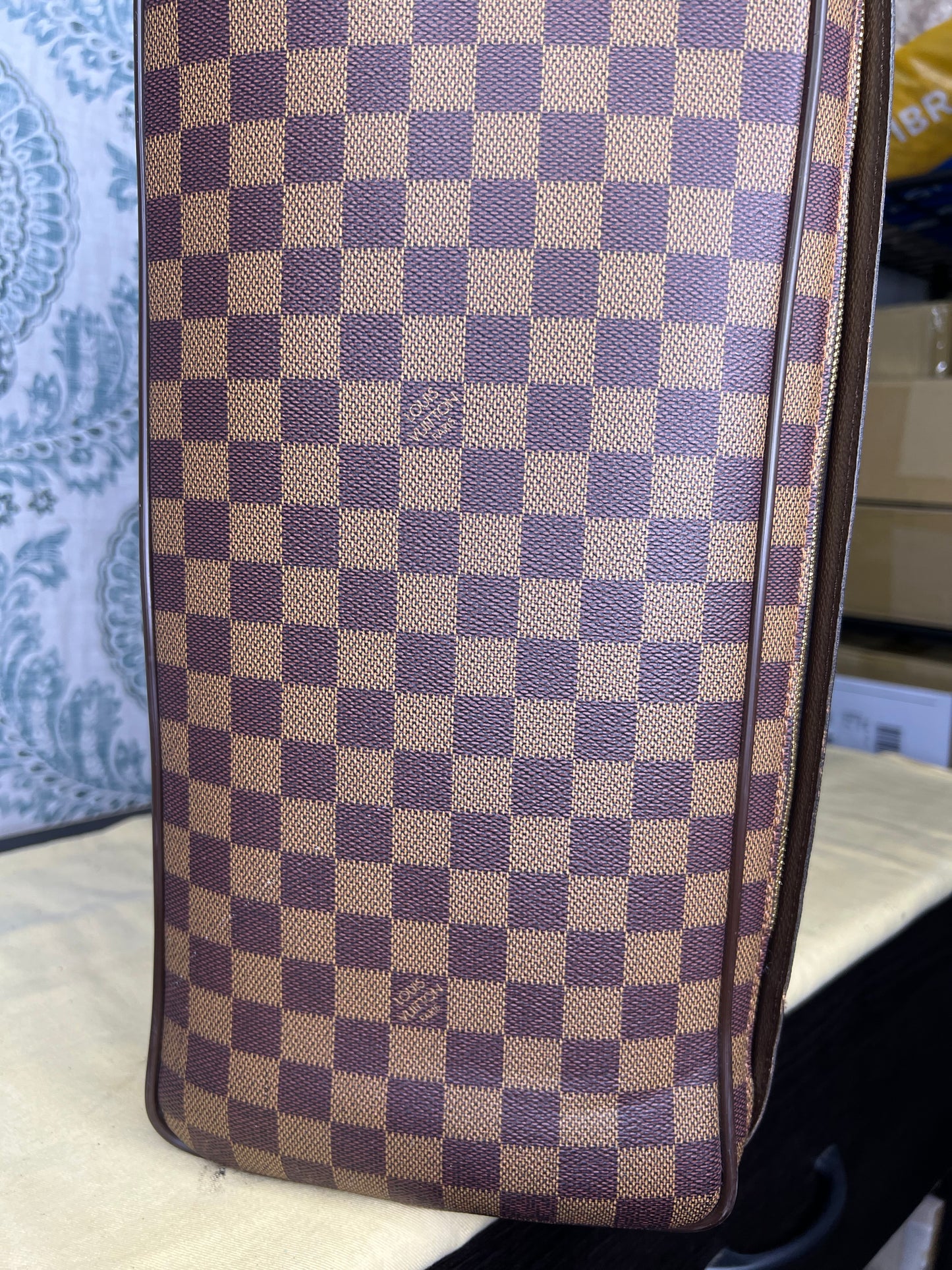 Nolita GM Luggage Case