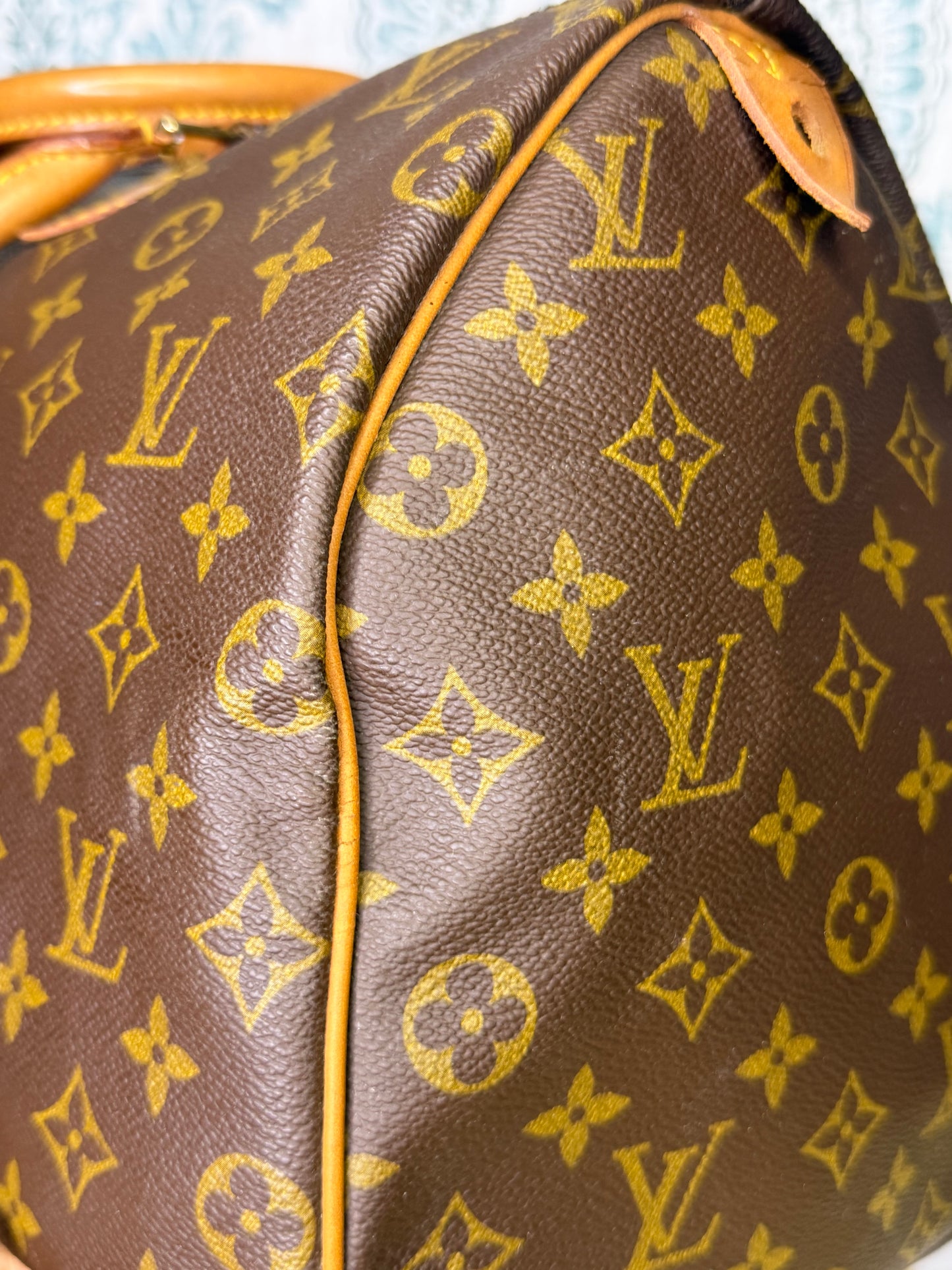 Louis Vuitton Speedy 40