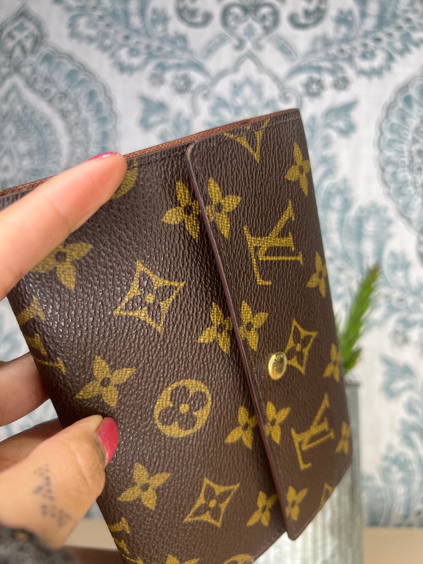 Louis Vuitton Monogram Passport Trifold Wallet #6