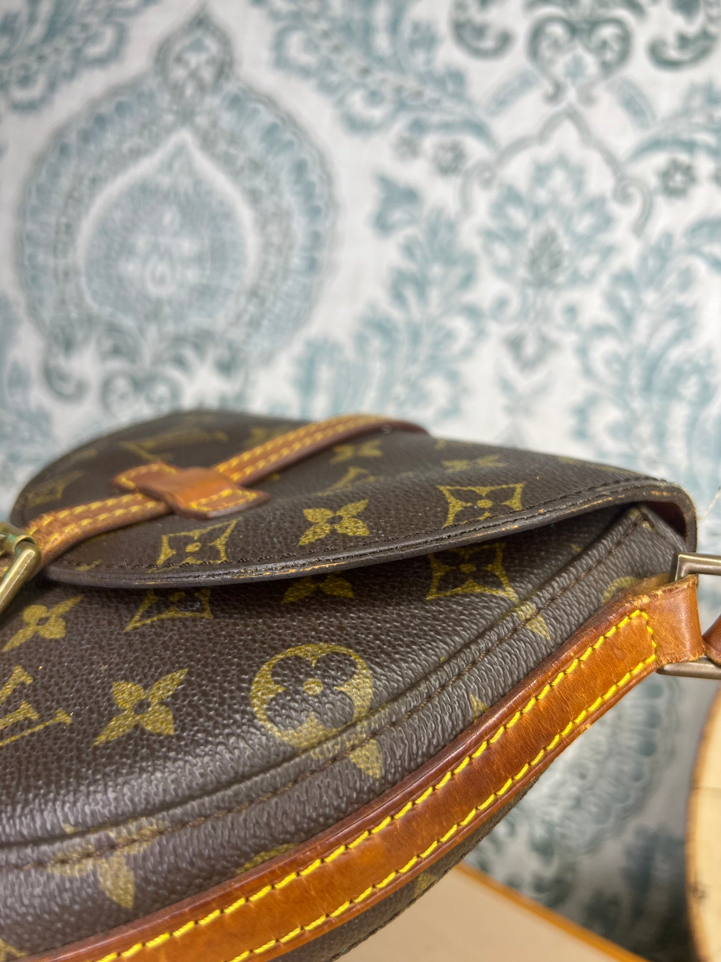 Louis Vuitton Chantilly PM