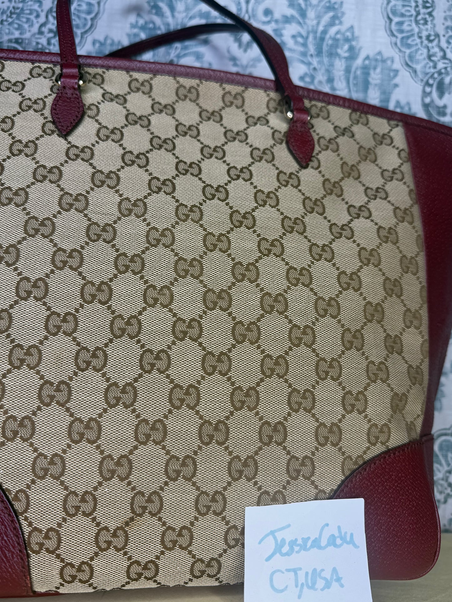 Gucci Medium Bree Zippered Tote