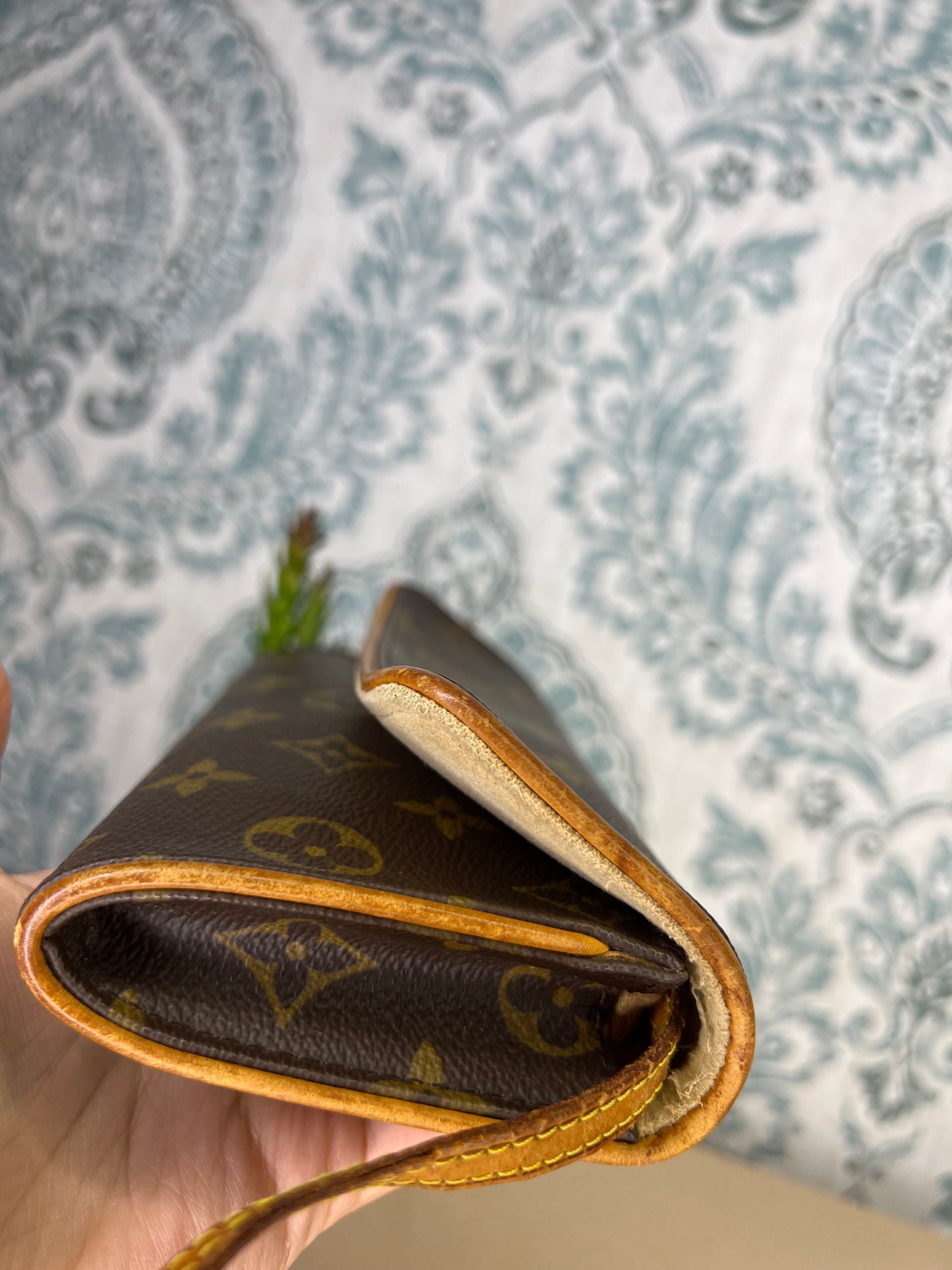 Louis Vuitton Twin Pochette PM