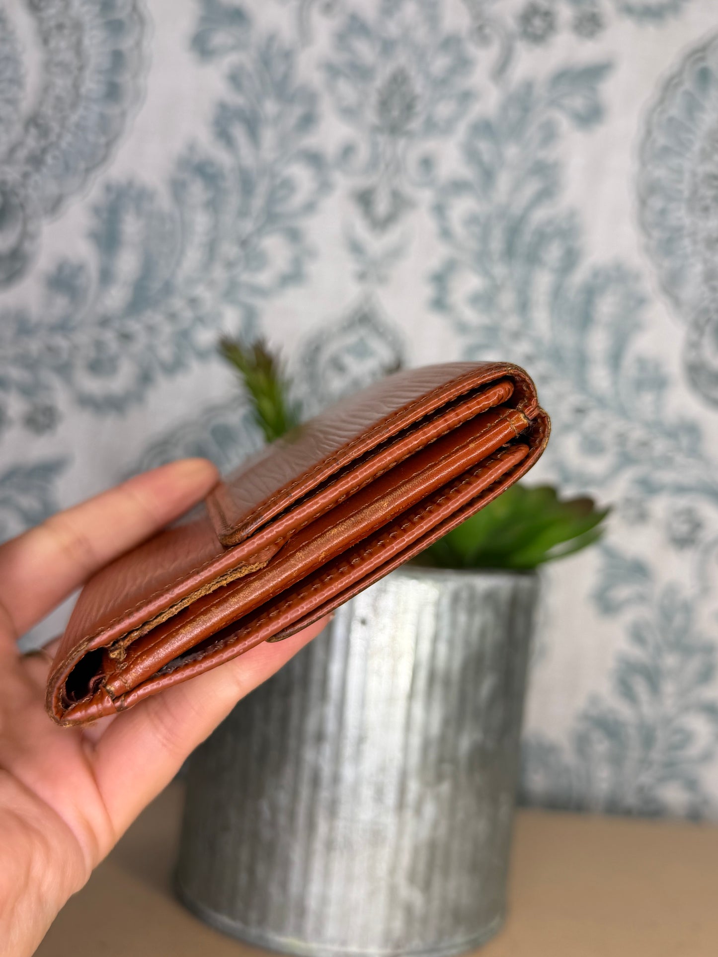 Louis Vuitton EPI Elise Wallet