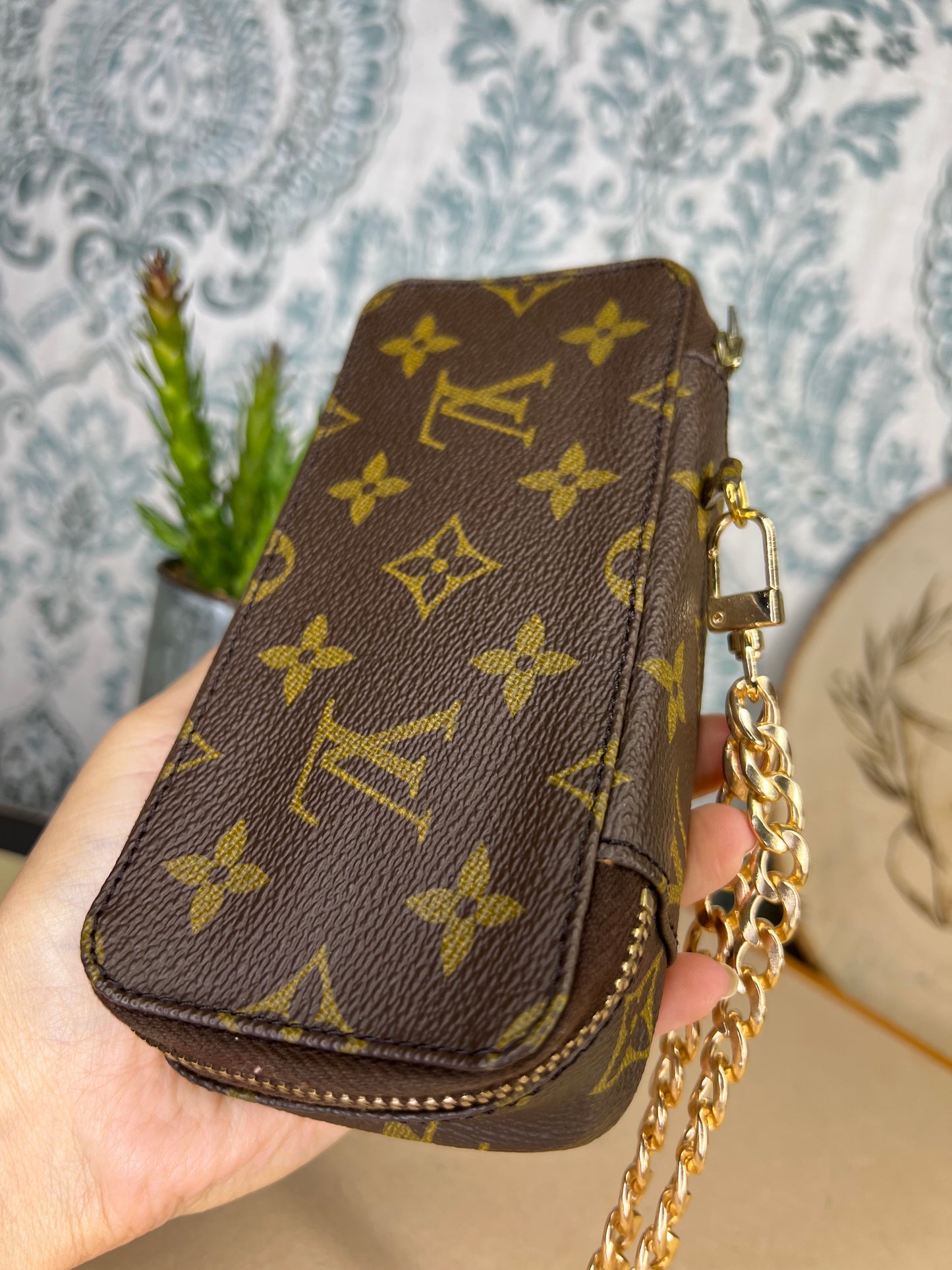 Louis Vuitton Monte Carlo PM