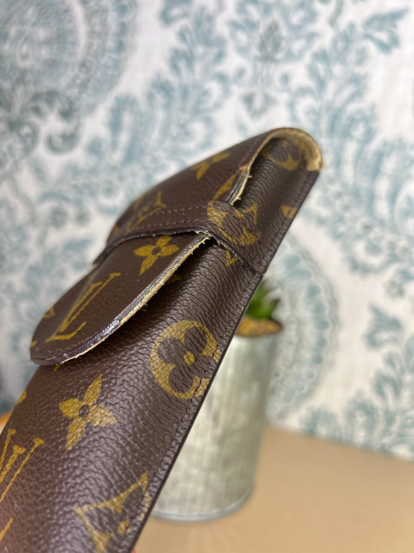 Louis Vuitton Etui Lunette Rabat Glasses Case