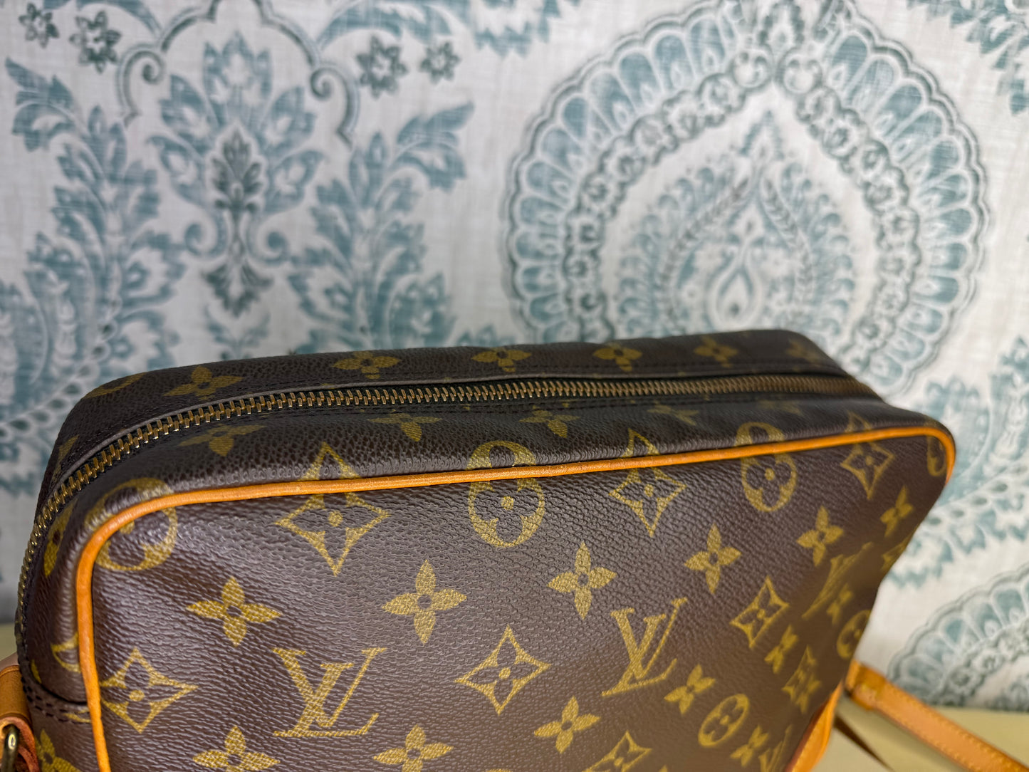 Louis Vuitton Trocadero 27