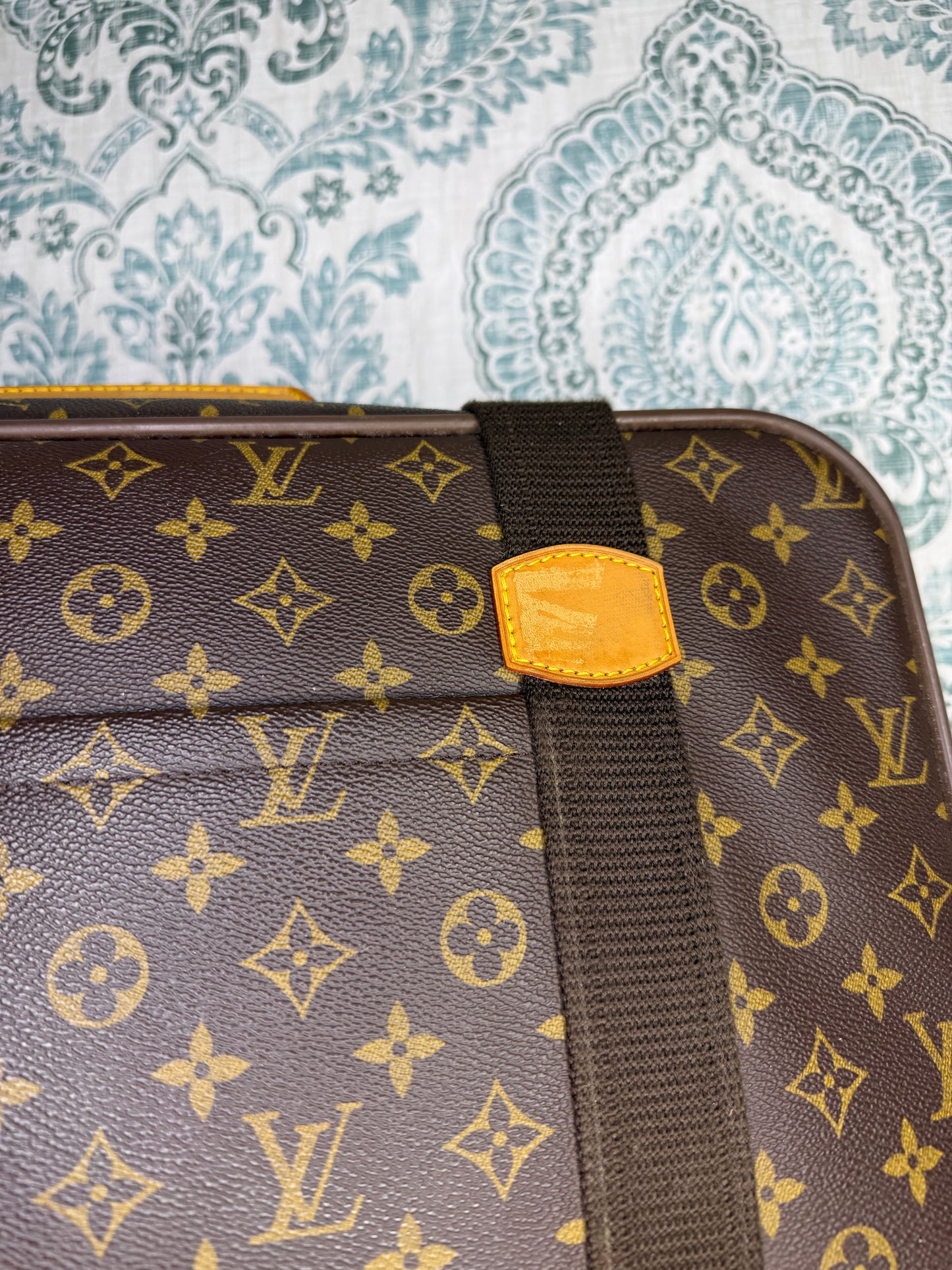 Louis Vuitton Satellite 53 Suit Case