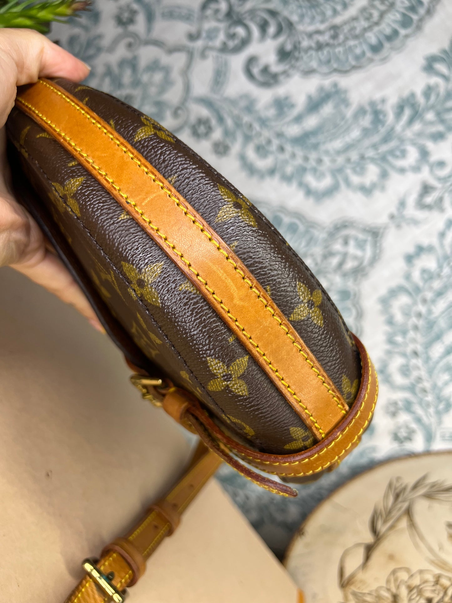 Louis Vuitton Chantilly MM