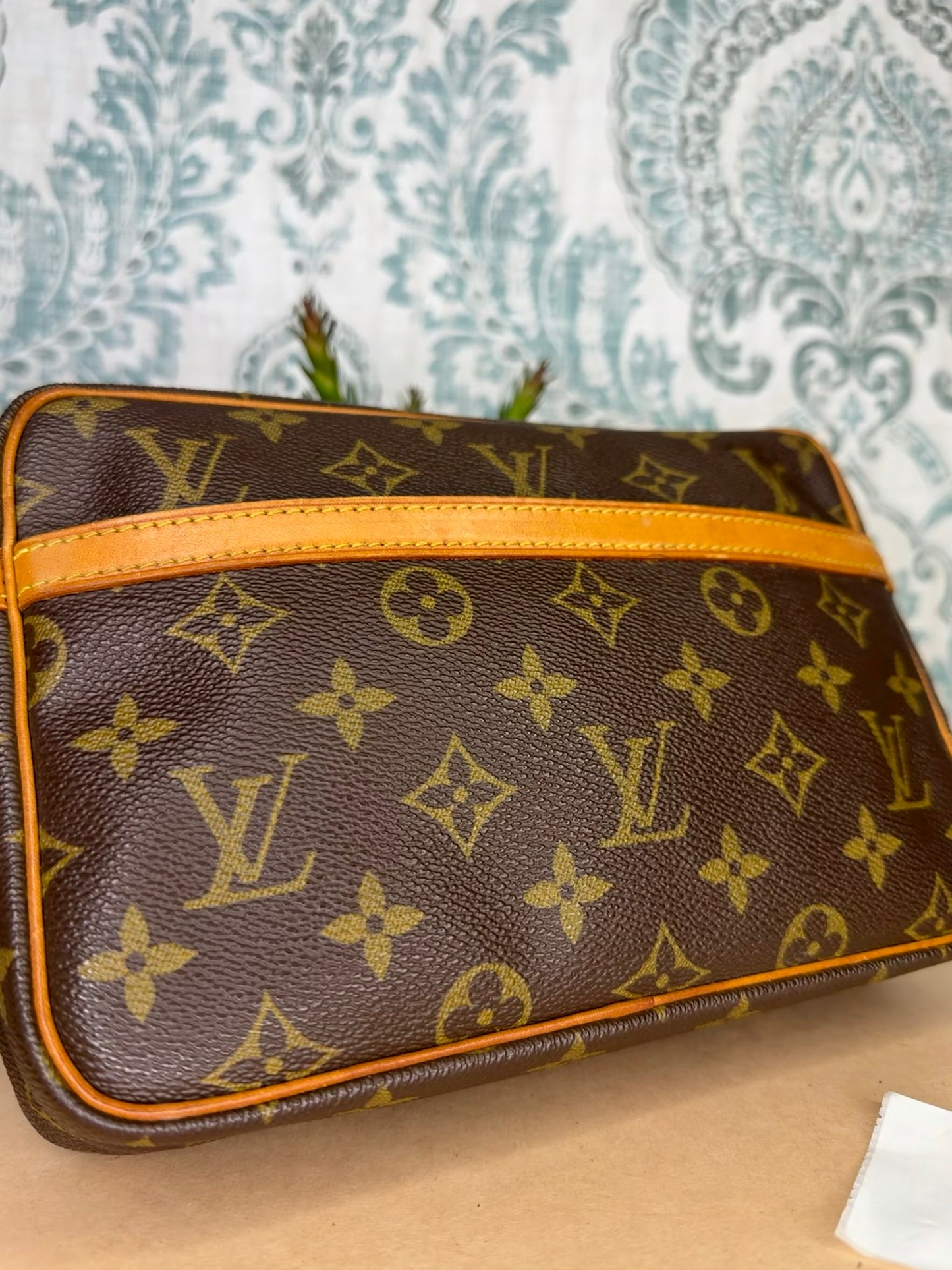 Louis Vuitton Compiegne 23