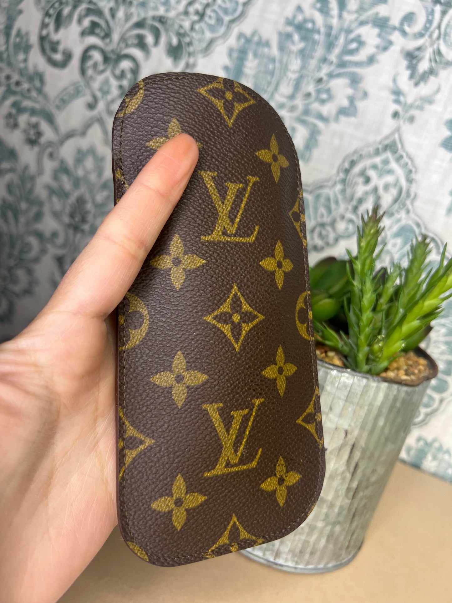 Louis Vuitton Etui Lunette Glasses Case