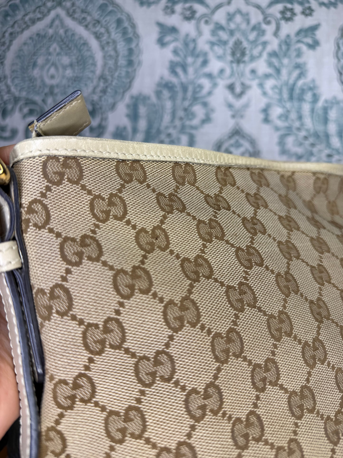 Gucci Canvas GG Beige Crossbody