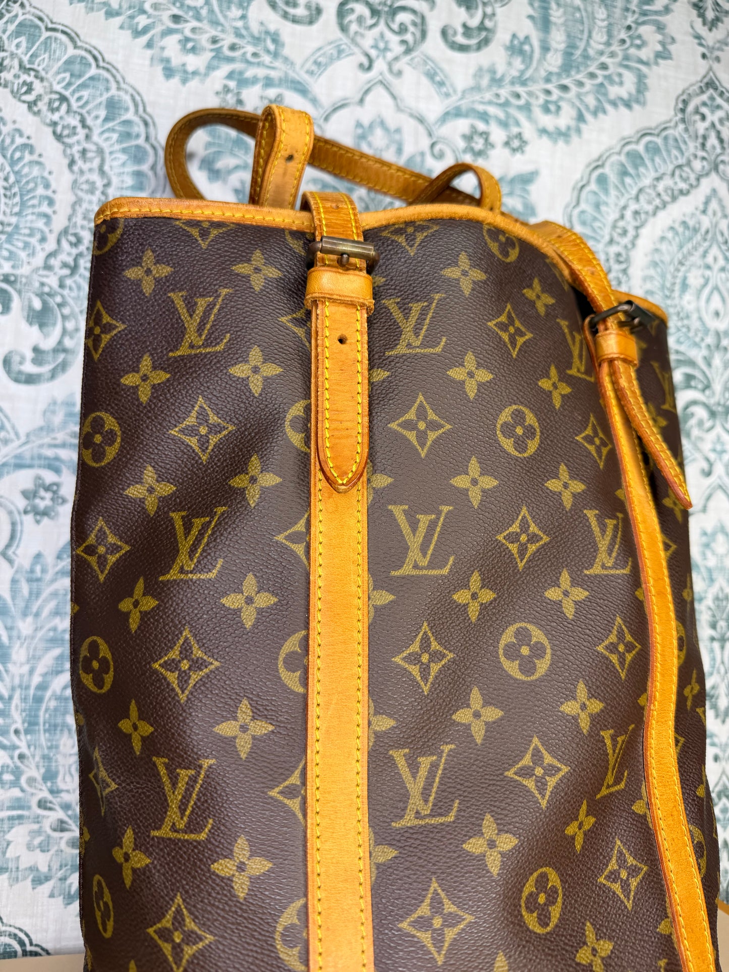 Louis Vuitton Bucket GM