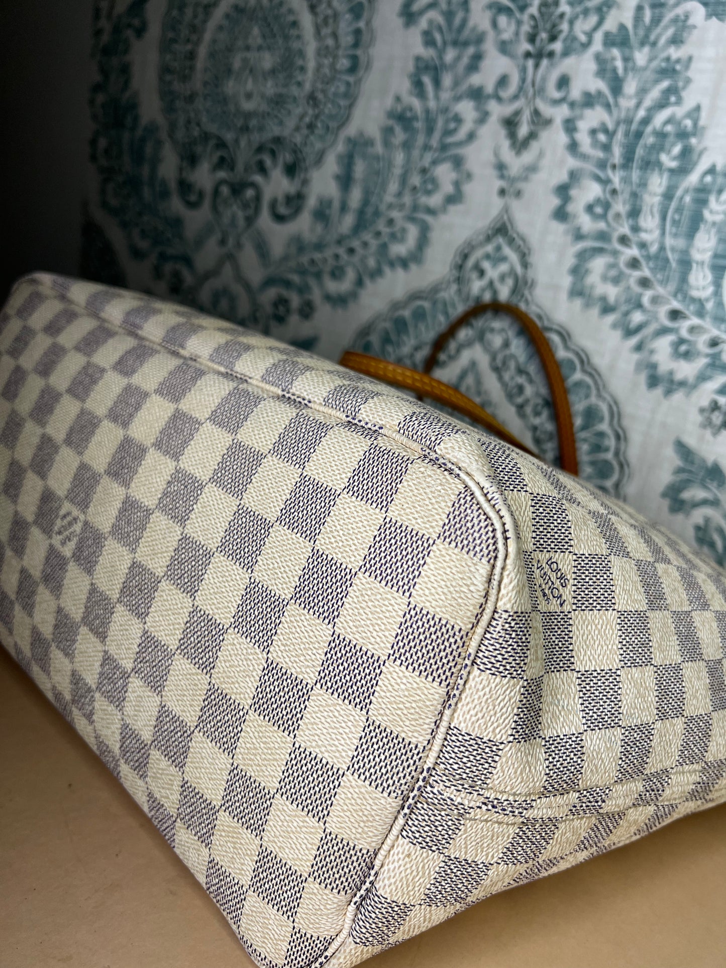Louis Vuitton Neverfull MM Damier Azur