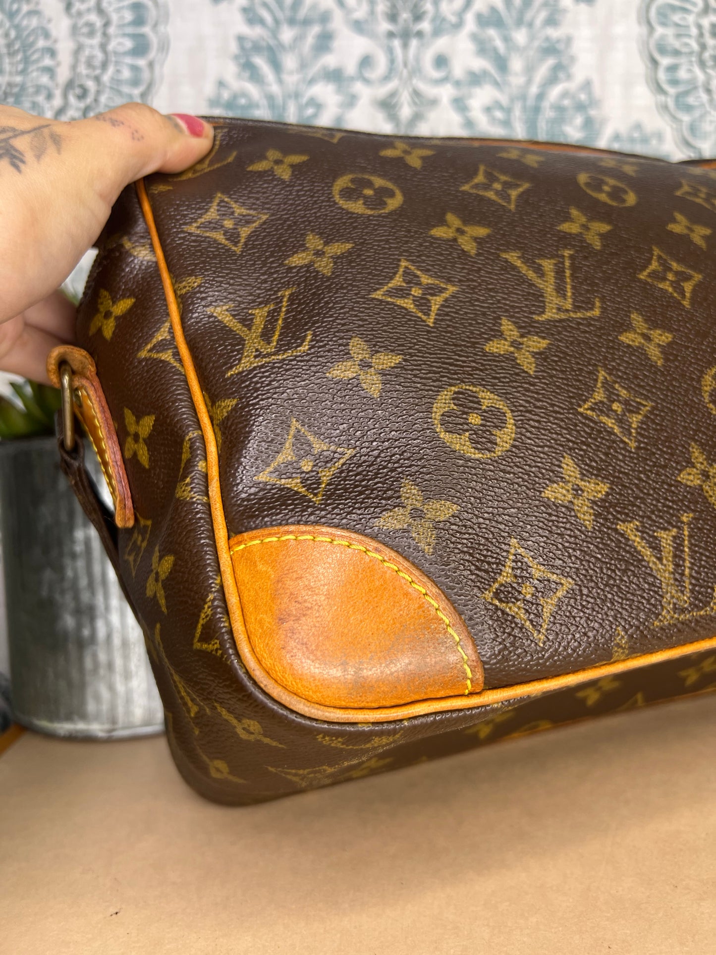Louis Vuitton Nile PM