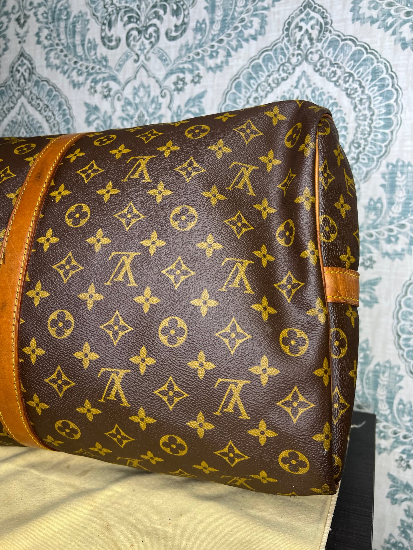 Louis Vuitton Keepall Bandouliere 60