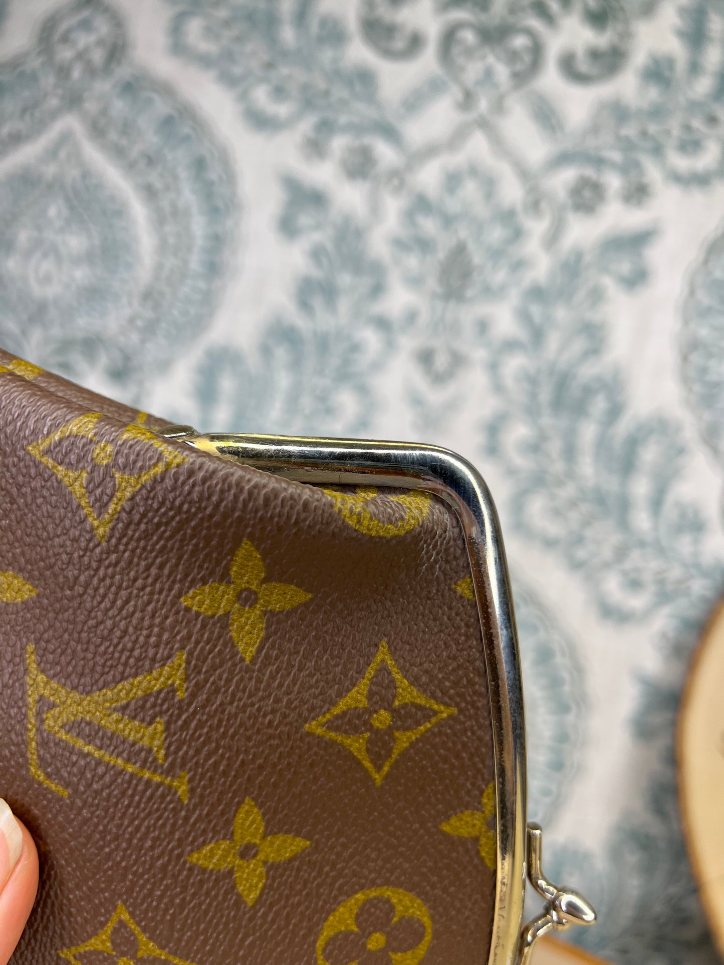 Louis Vuitton French Company Kisslock Pouch