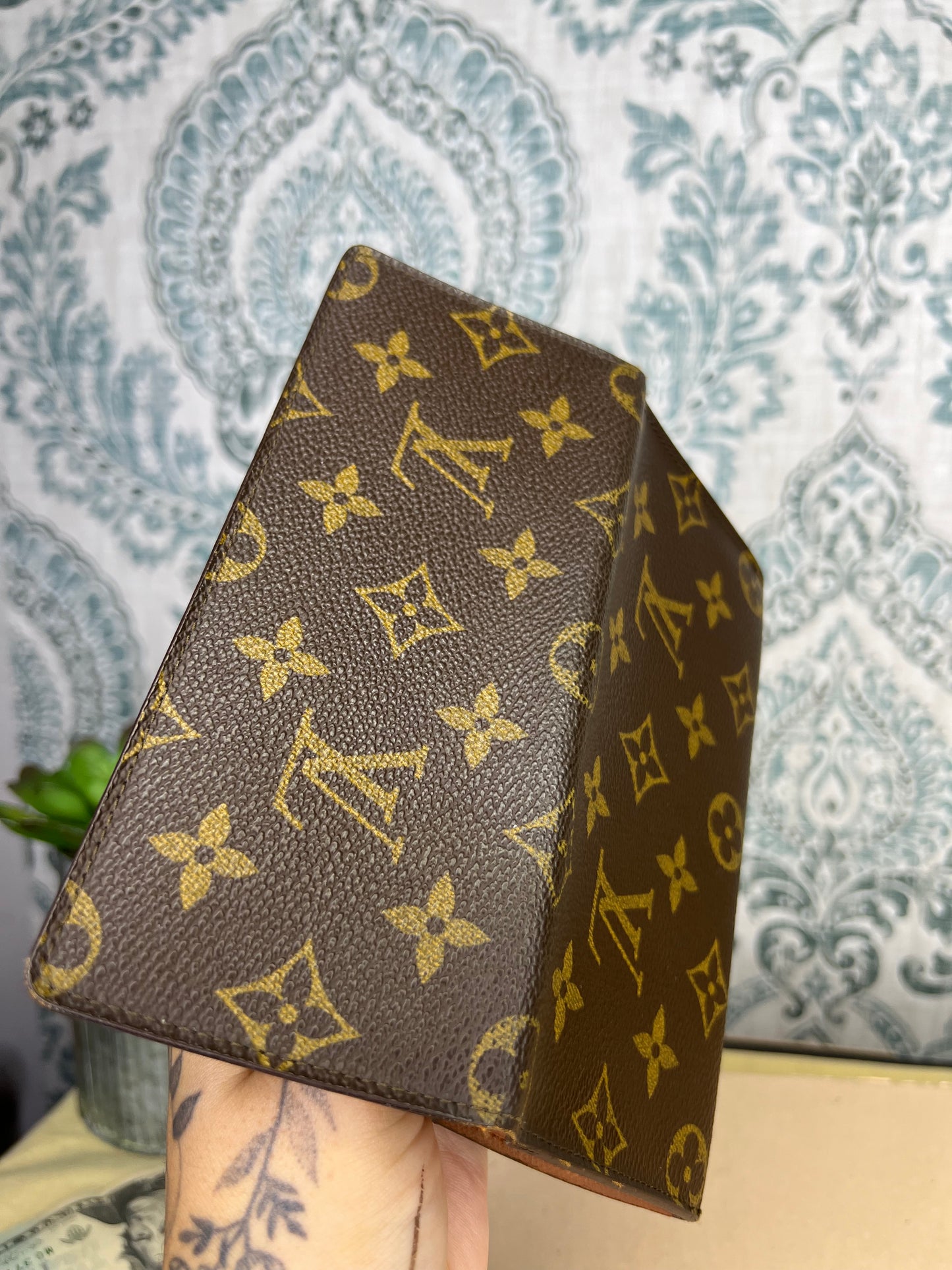 Louis Vuitton Porte 3 Yen Wallet
