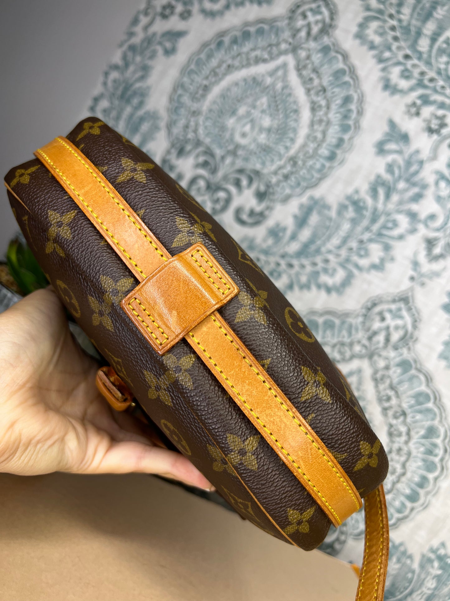 Louis Vuitton Jeune Fille MM