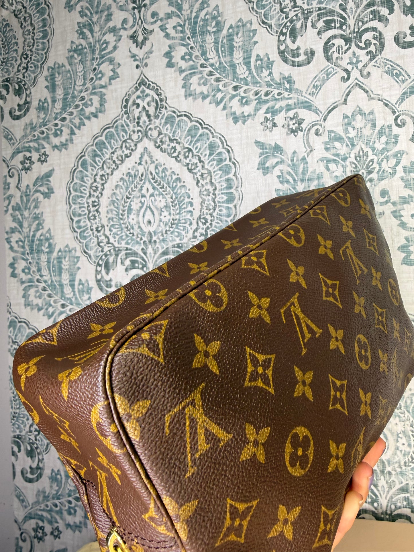 Louis Vuitton Trousse 28