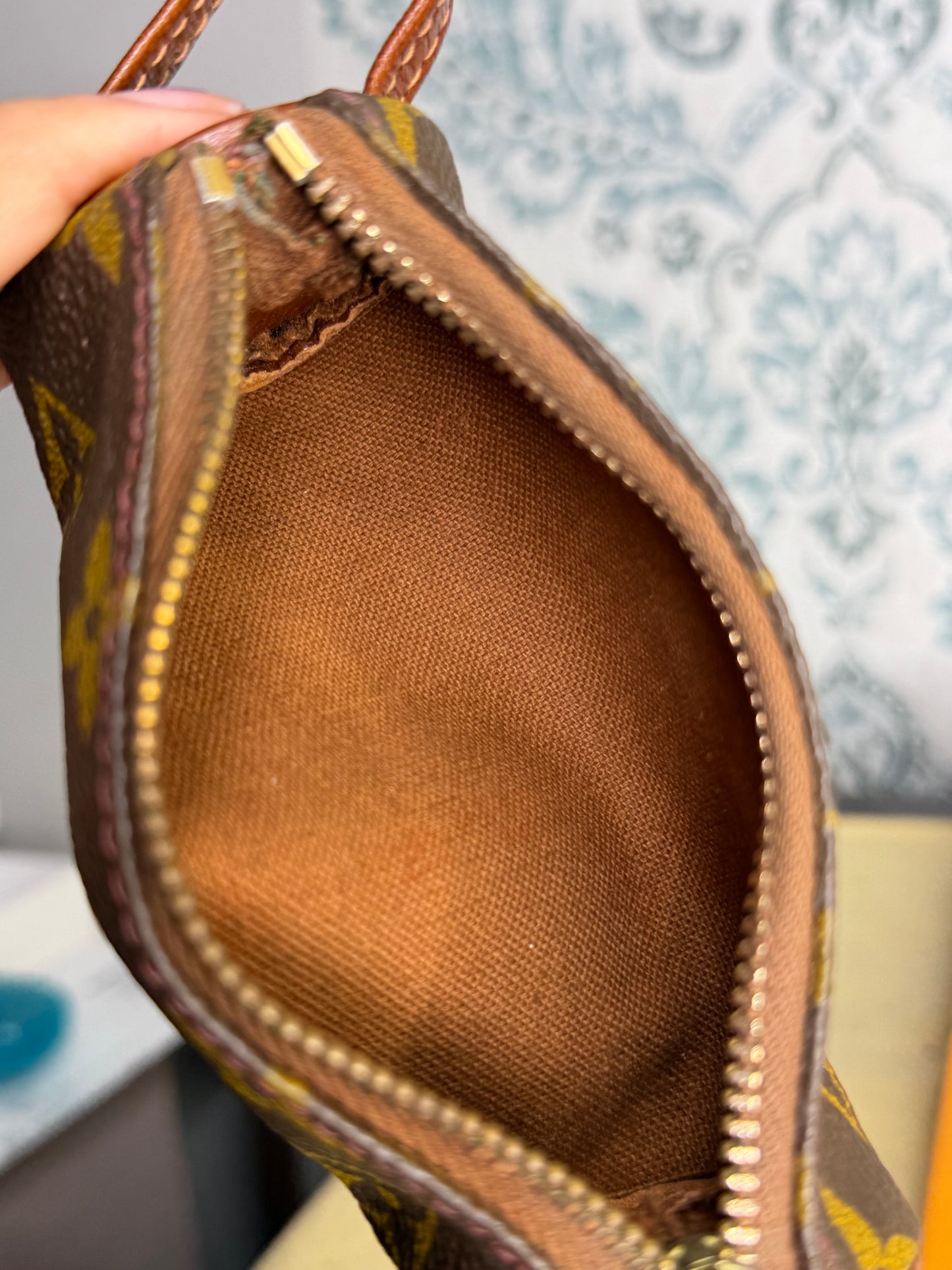 Louis Vuitton Etui 3 Balles De Golf Ball Pouch