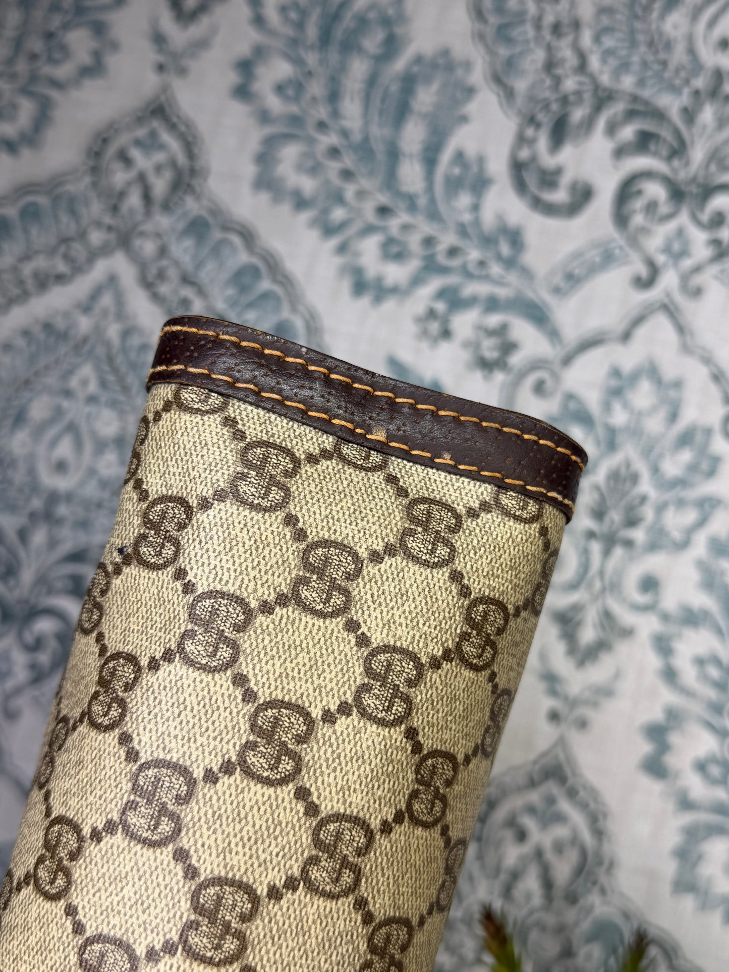 Gucci Supreme Brown Sherry Line Clutch (GG Parfums)
