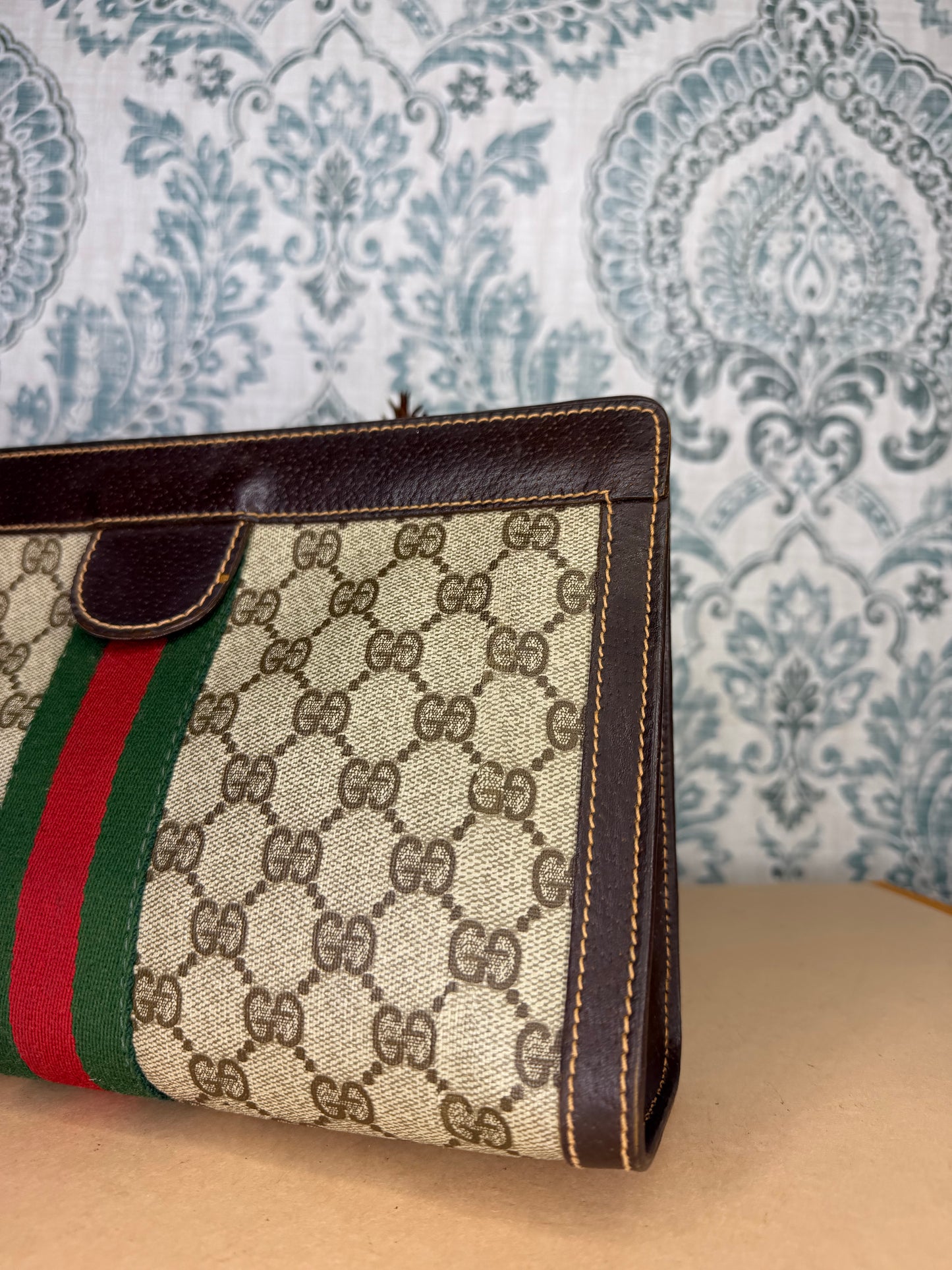 Gucci Supreme Sherry Line Clutch #2 (Parfums)