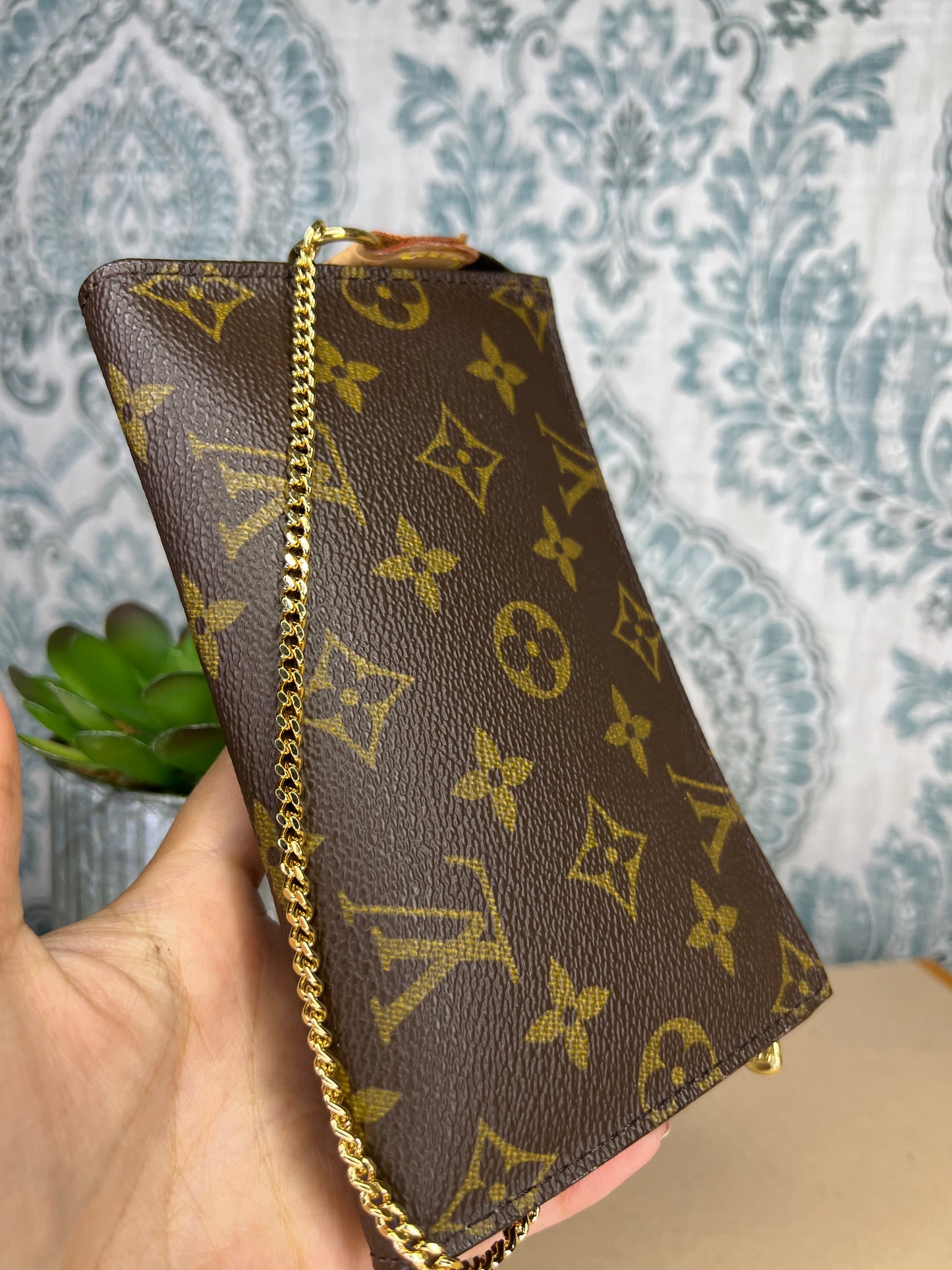 Louis Vuitton Monogram Bucket PM Pochette