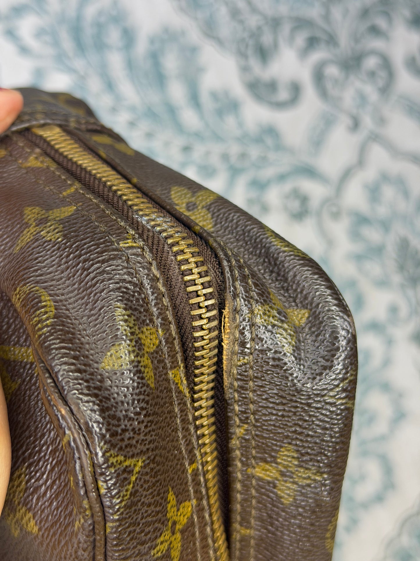 Louis Vuitton Trousse 28