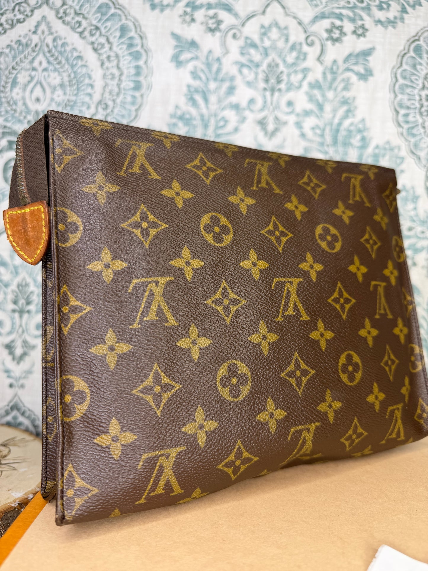 Louis Vuitton Toiletry 26 #3 (needs new zipper)