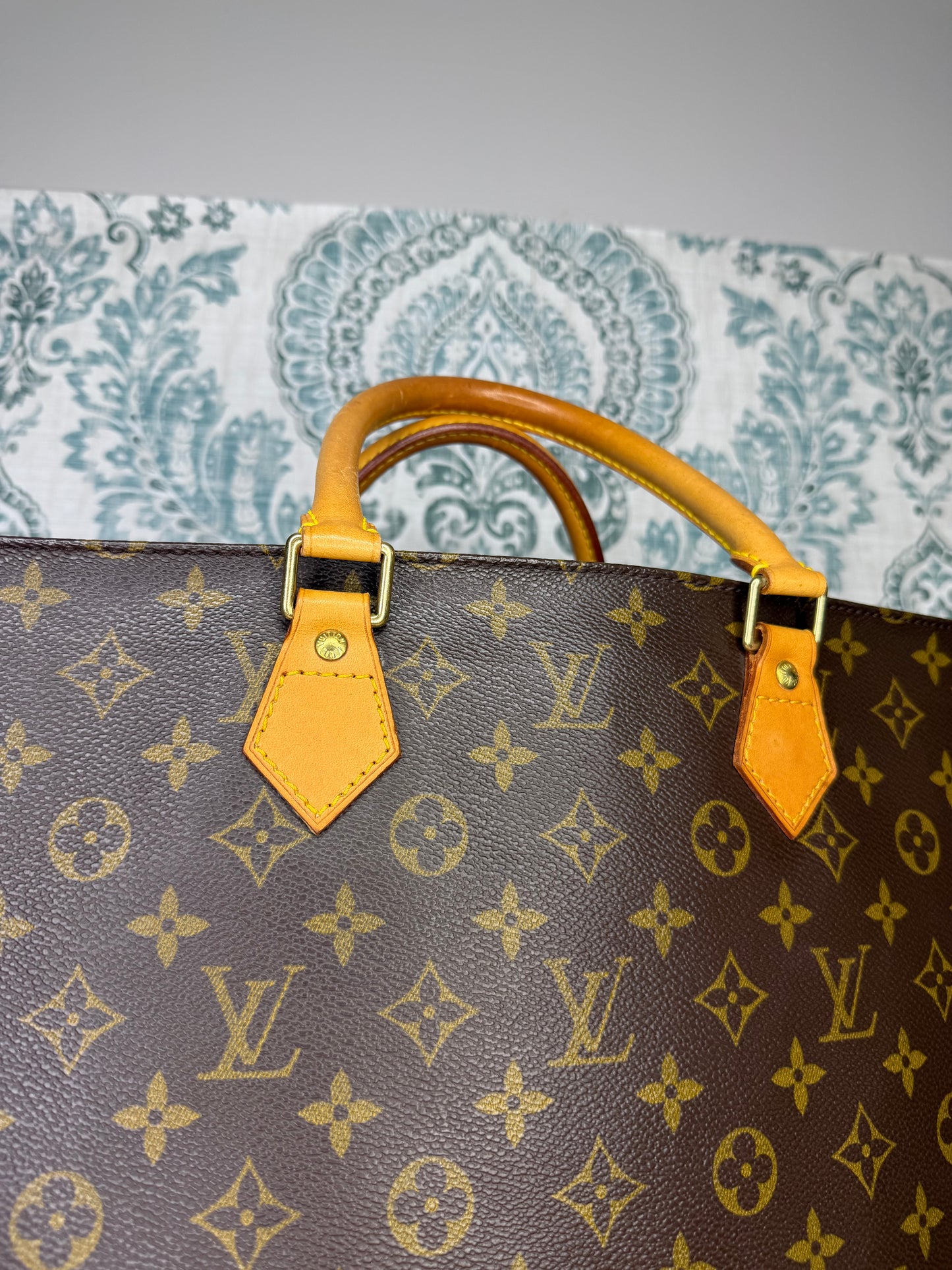 Louis Vuitton Sac Plat