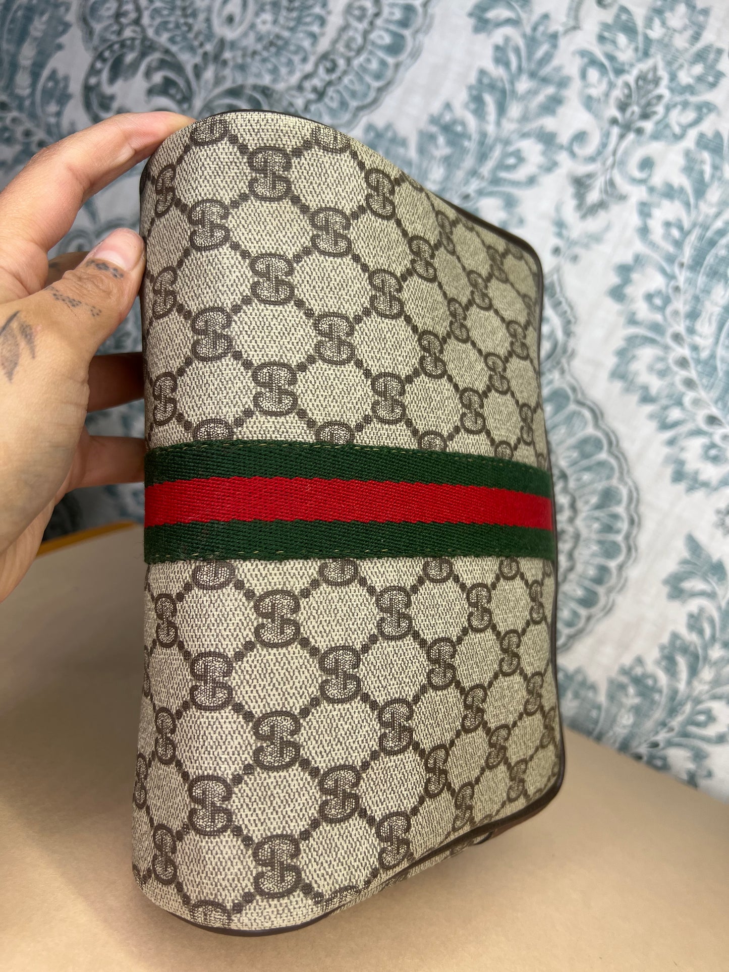 Gucci Supreme Brown Sherry Line Pouch