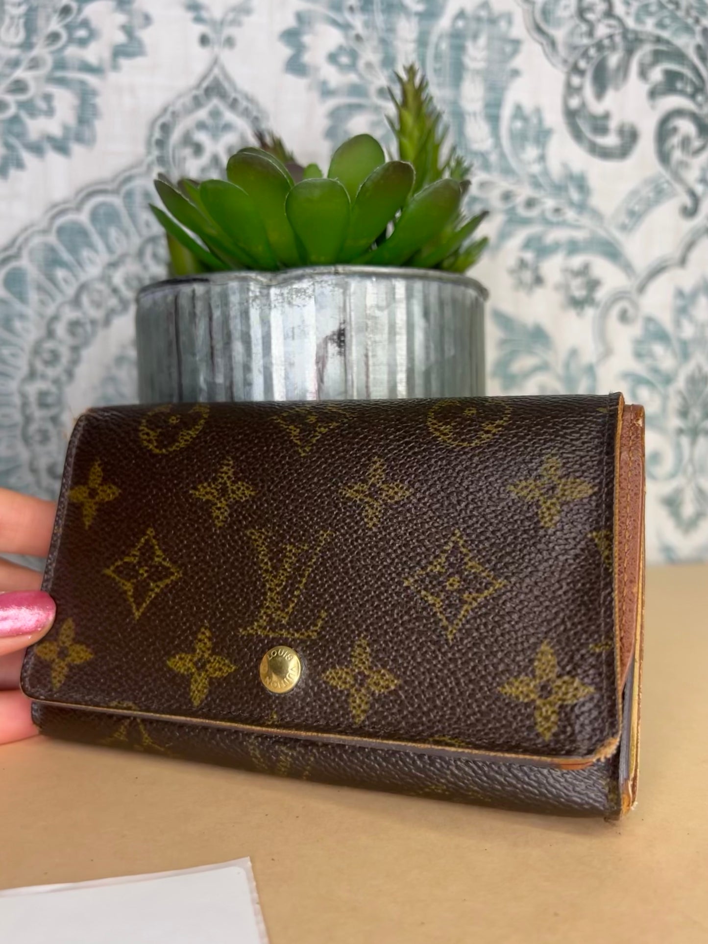 Louis Vuitton Porte Monnaie Tresor Wallet #4