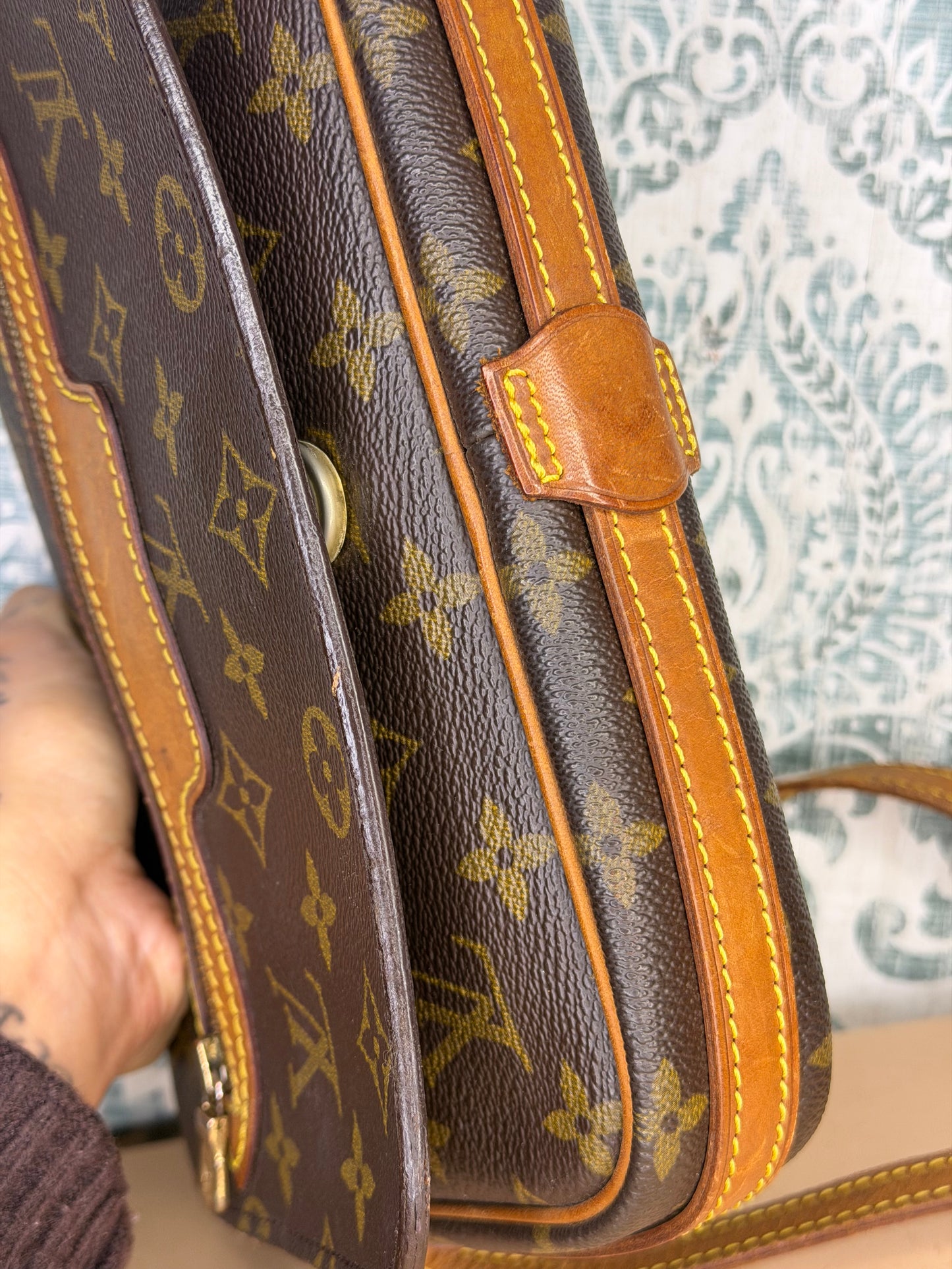 Louis Vuitton Saint Germain 24