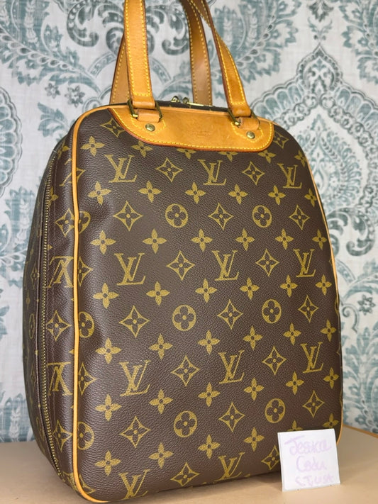 Louis Vuitton Excursion