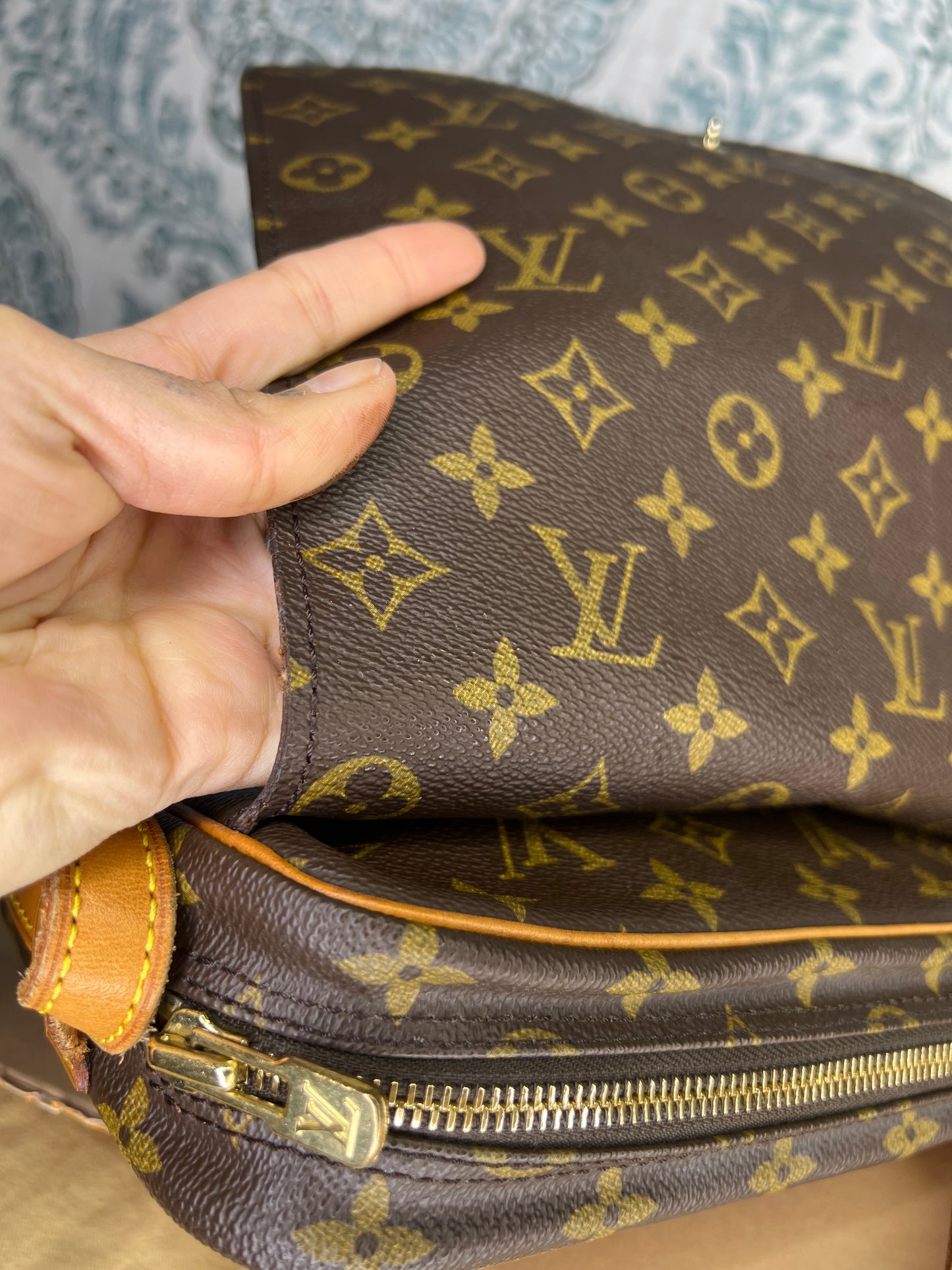 Louis Vuitton Saint Germain 27