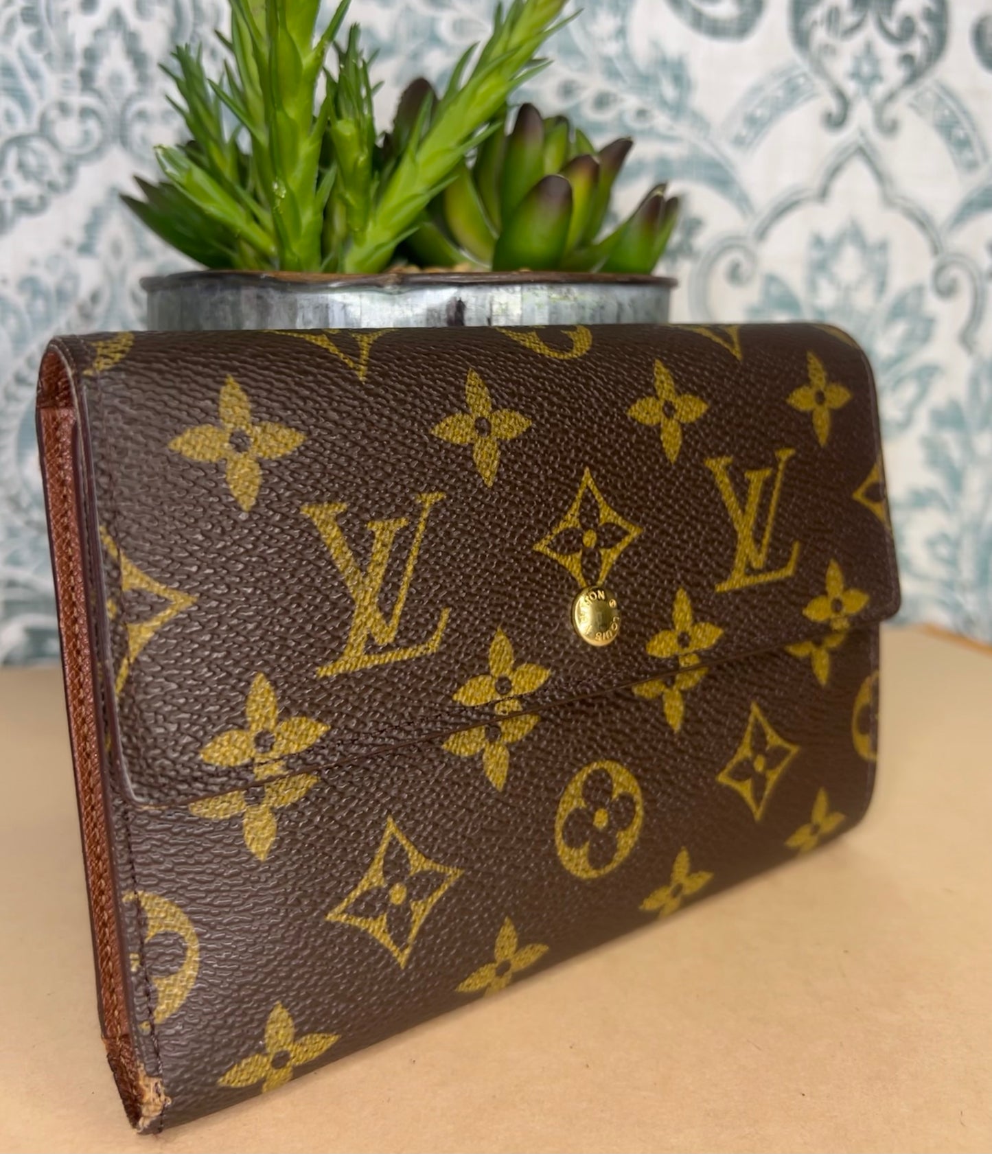 Louis Vuitton Monogram Passport Trifold Wallet #4