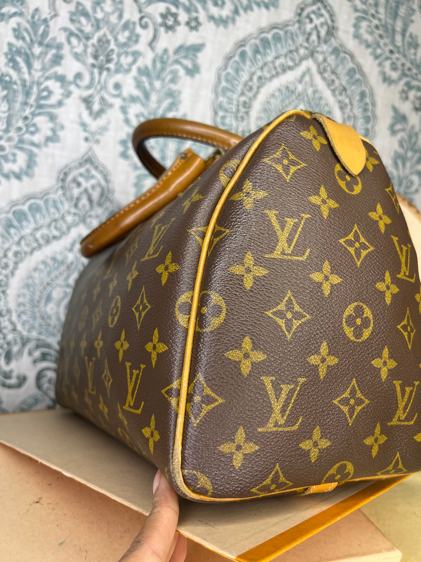 Louis Vuitton French Company Speedy 30