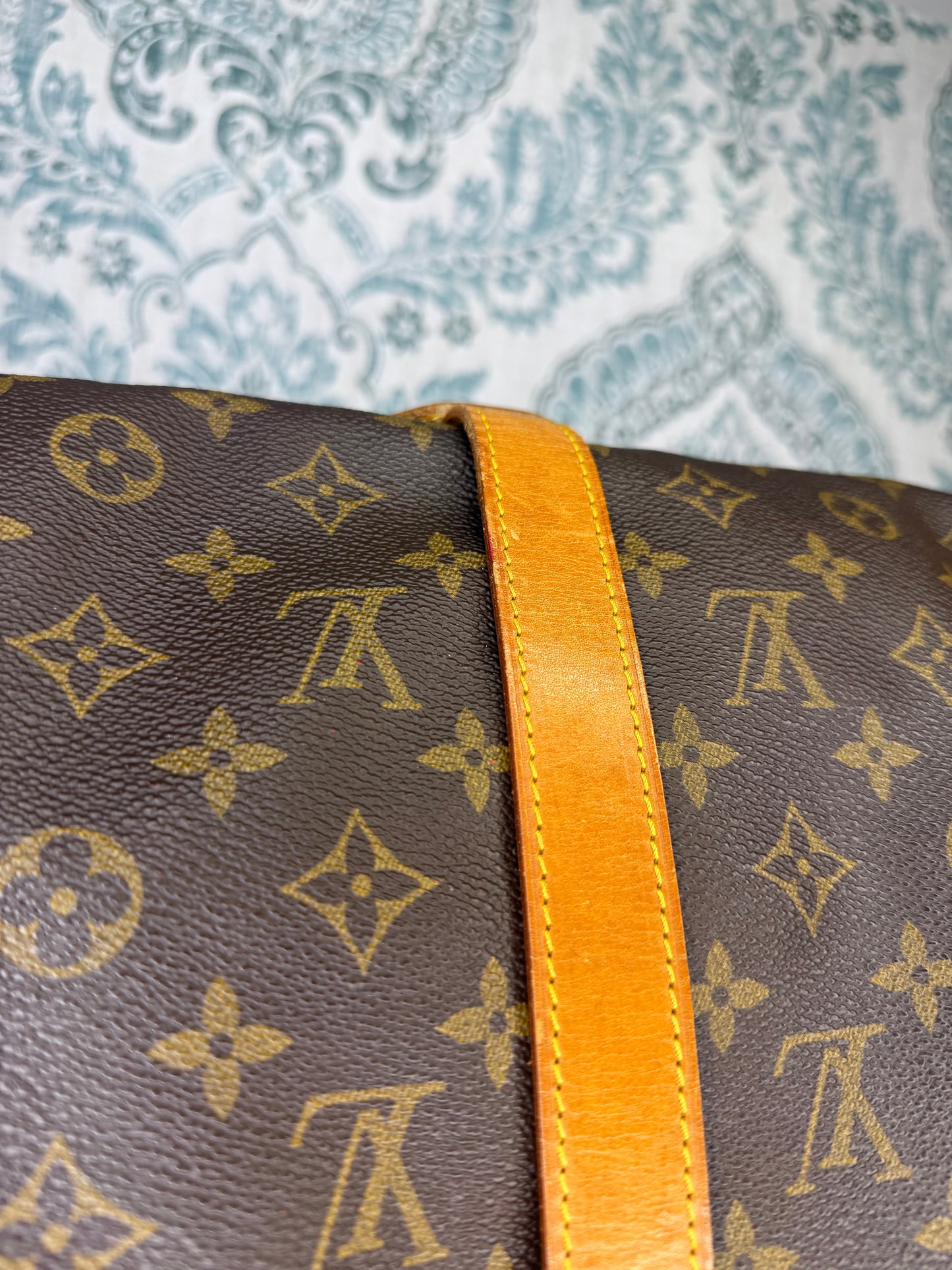 Louis Vuitton Saumur 35