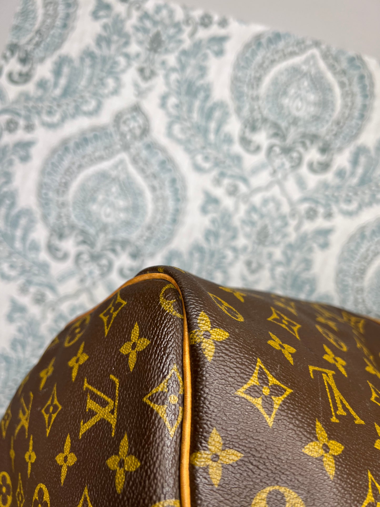 Louis Vuitton Keepall Bandouliere 60