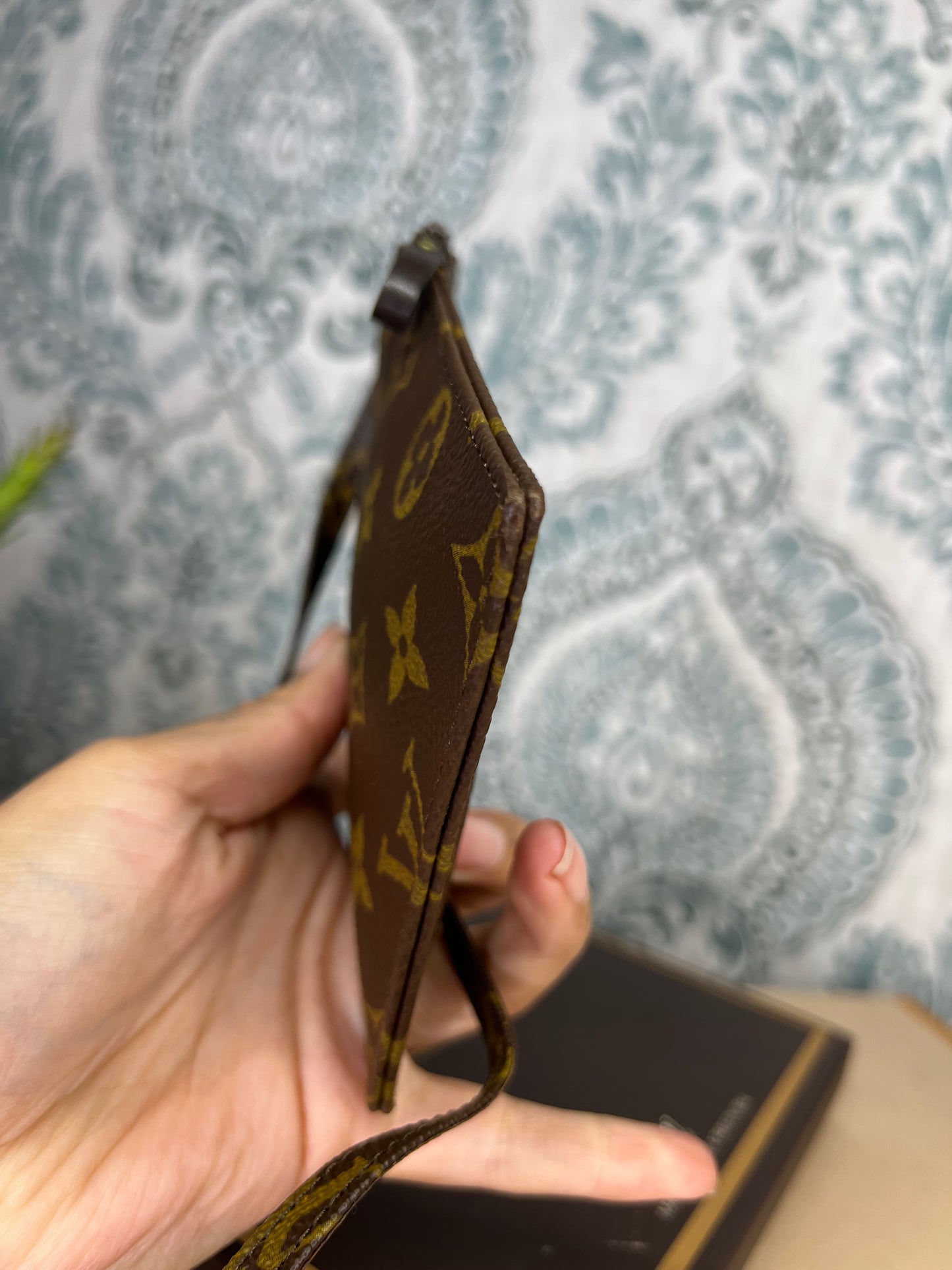 Louis Vuitton Pochette Secret